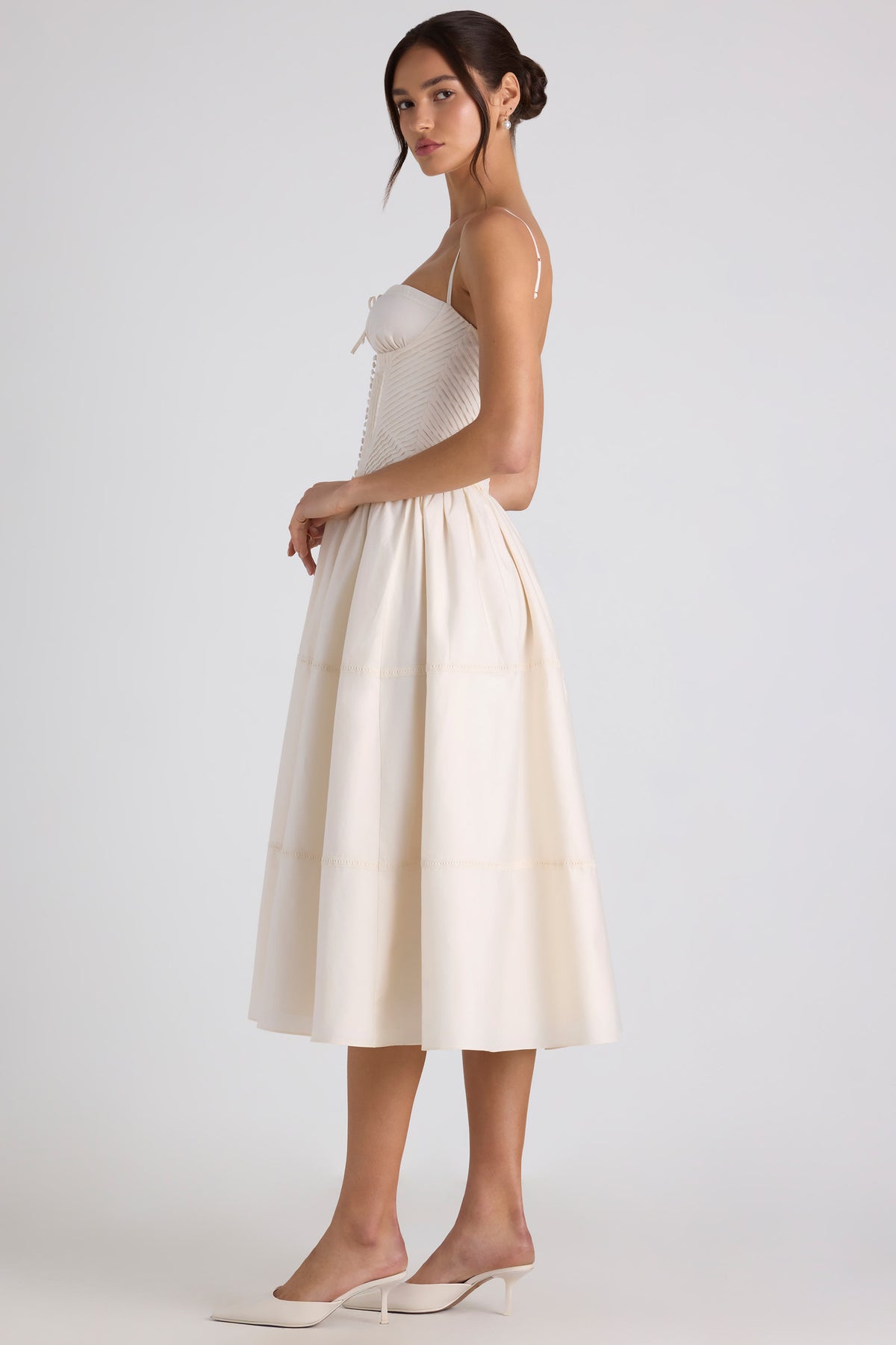 ⁣⁢Popeline-Midaxikleid mit Biesen und Spitzenbesatz in Elfenbein⁤⁣