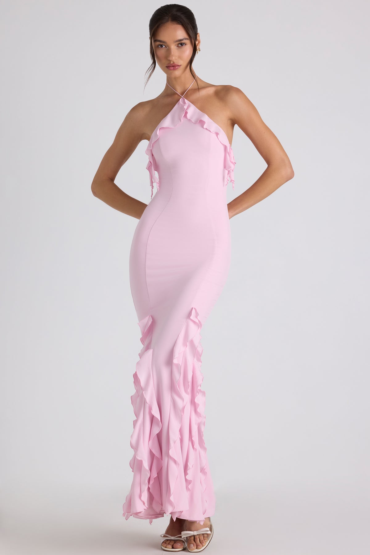 ⁣⁢Kleid mit Rüschenbesatz und Neckholder in Zartrosa⁤⁣