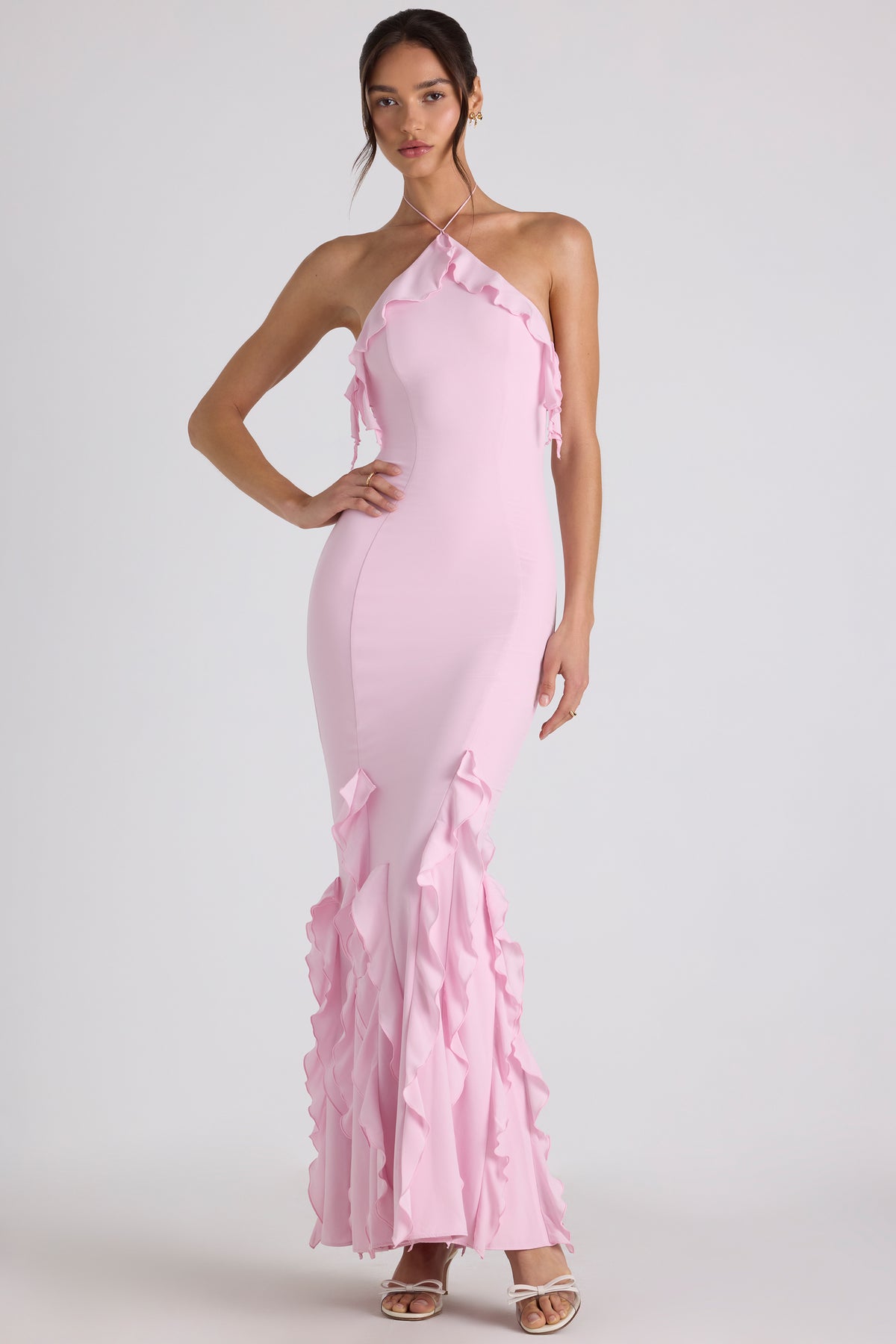 ⁣⁢Kleid mit Rüschenbesatz und Neckholder in Zartrosa⁤⁣