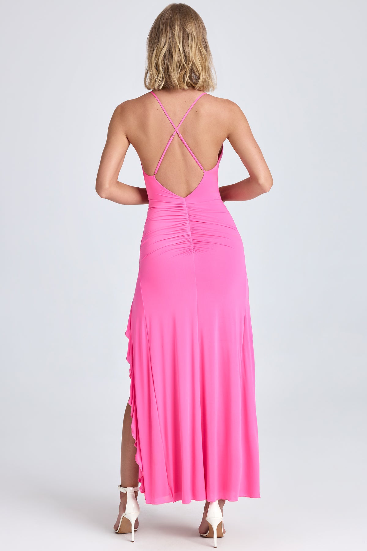 ⁣⁢Maxikleid mit Raffung und Rüschenbesatz in Lollipop Pink⁤⁣