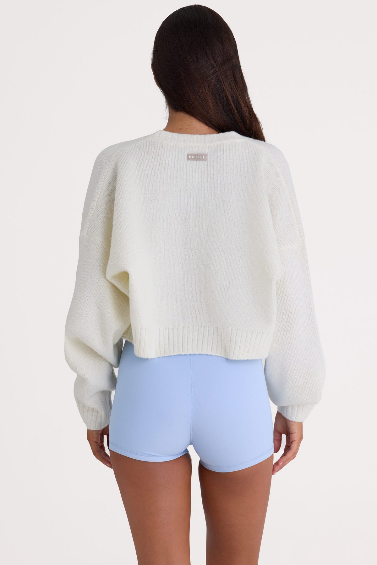 ⁣⁢Gekreuzter Cardigan aus Strick in Ivory⁤⁣