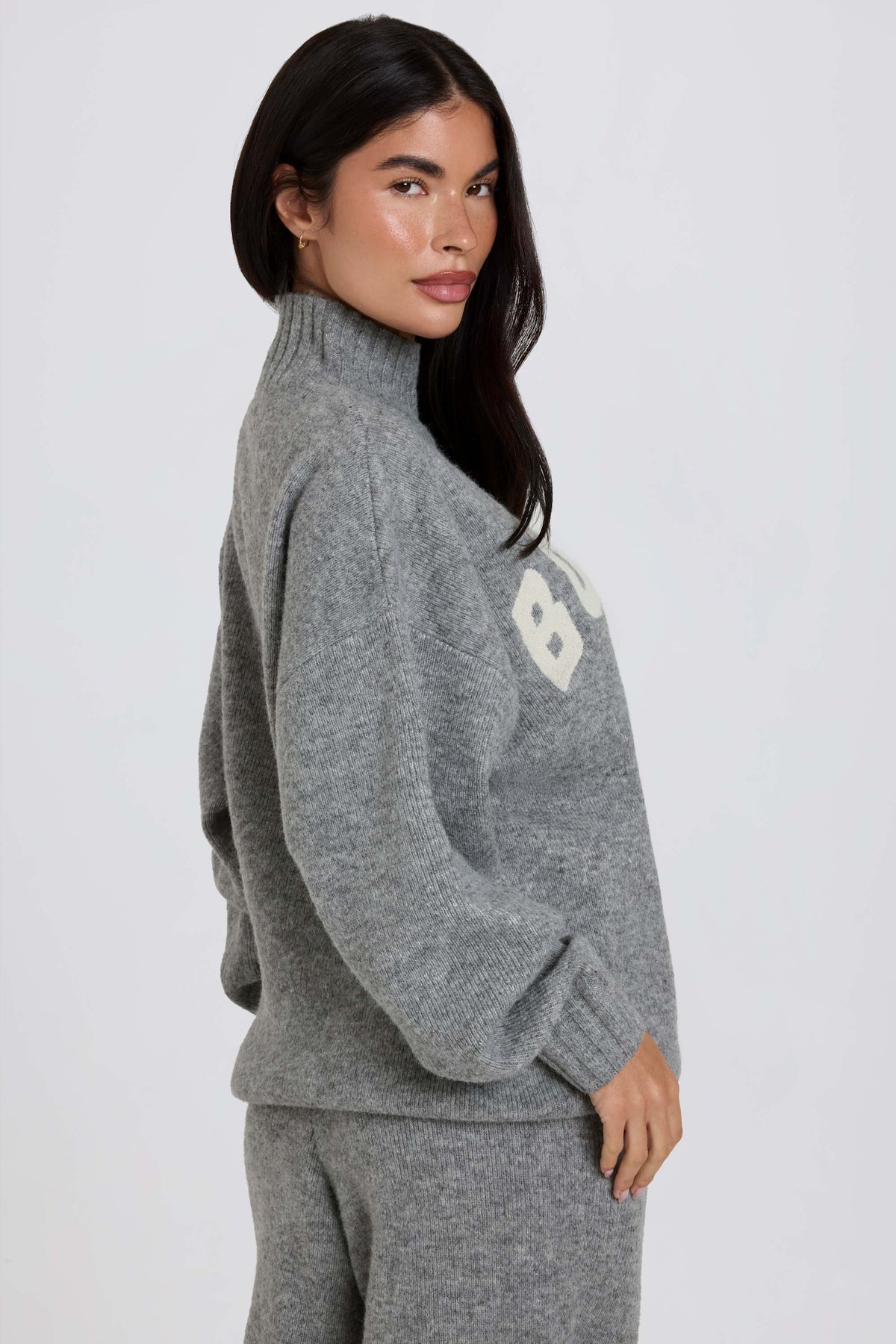 ⁣⁢Weicher Strick-Oversize-Pullover in Grau⁤⁣ - 2