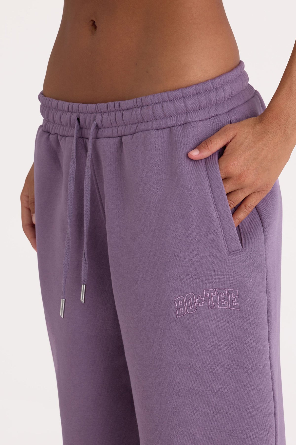 ⁣⁢Brushed Jersey Mid-Rise Relaxed Jogger in Dusk⁤⁣