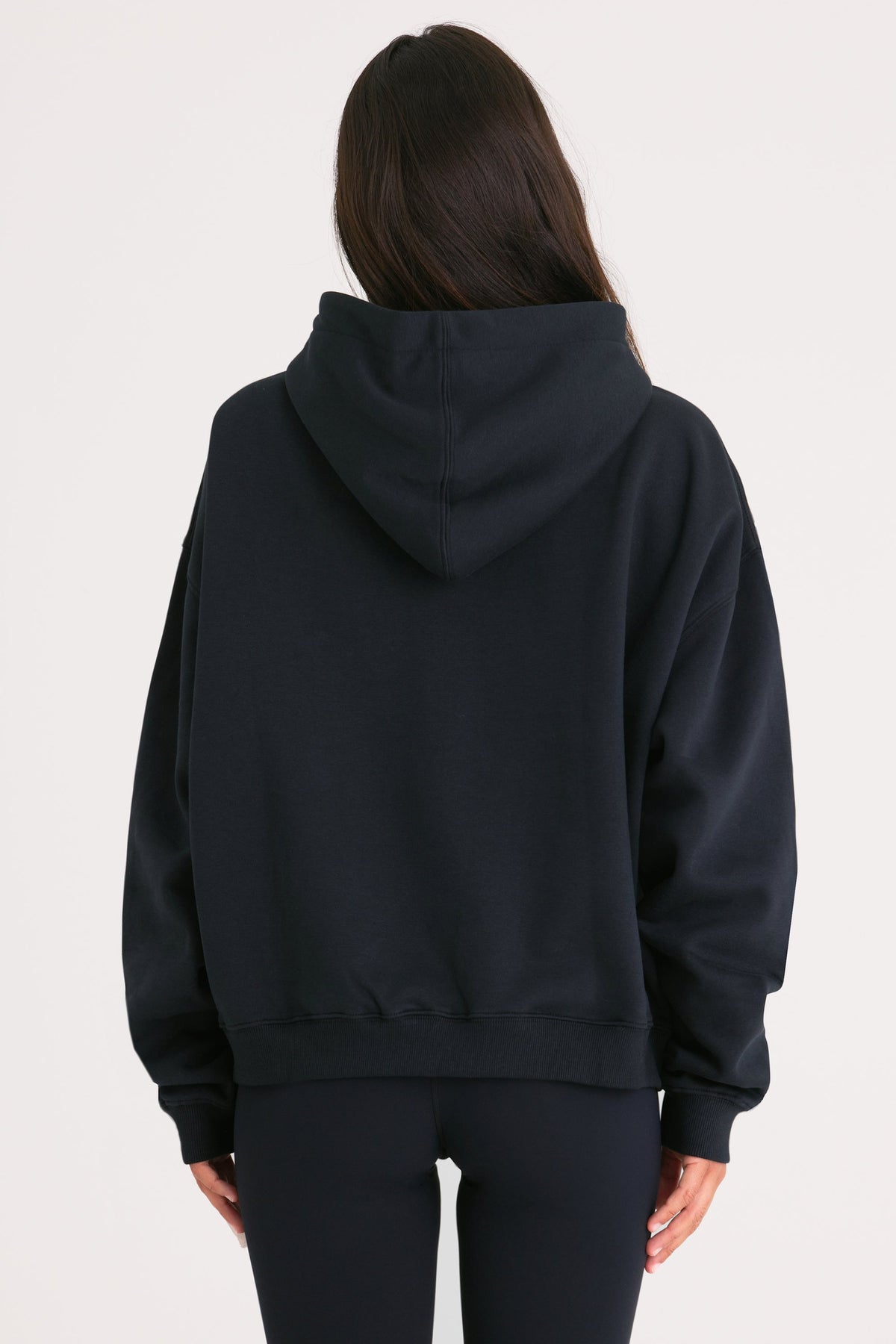 ⁣⁢Oversized Hoodie in Black⁤⁣ - 2