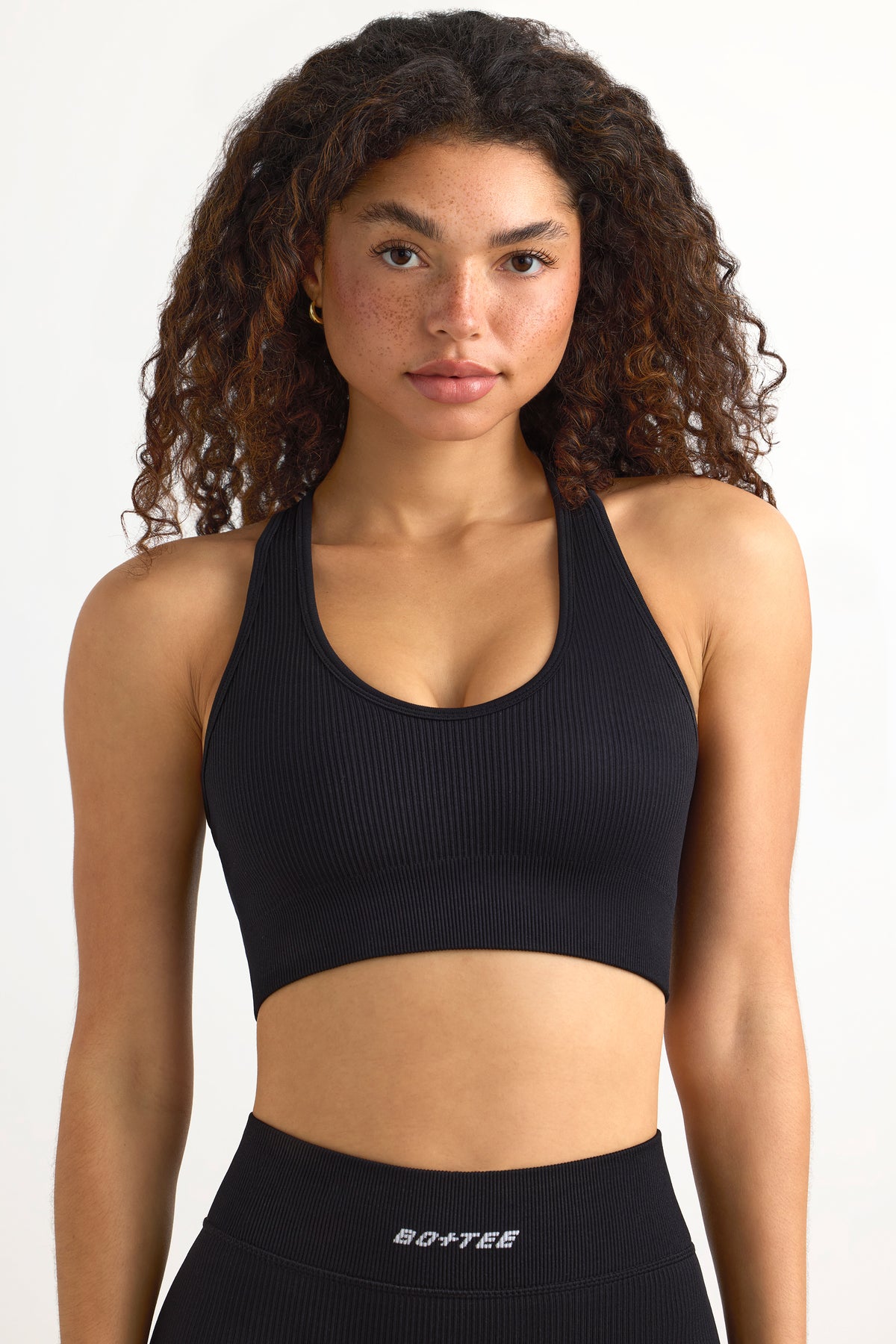 ⁣⁢FlexiRib Racerback Sport-BH in Schwarz⁤⁣