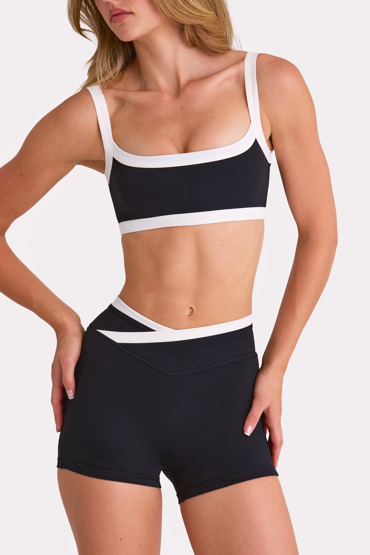 ⁣⁢Soft Active Sport-BH in Schwarz⁤⁣