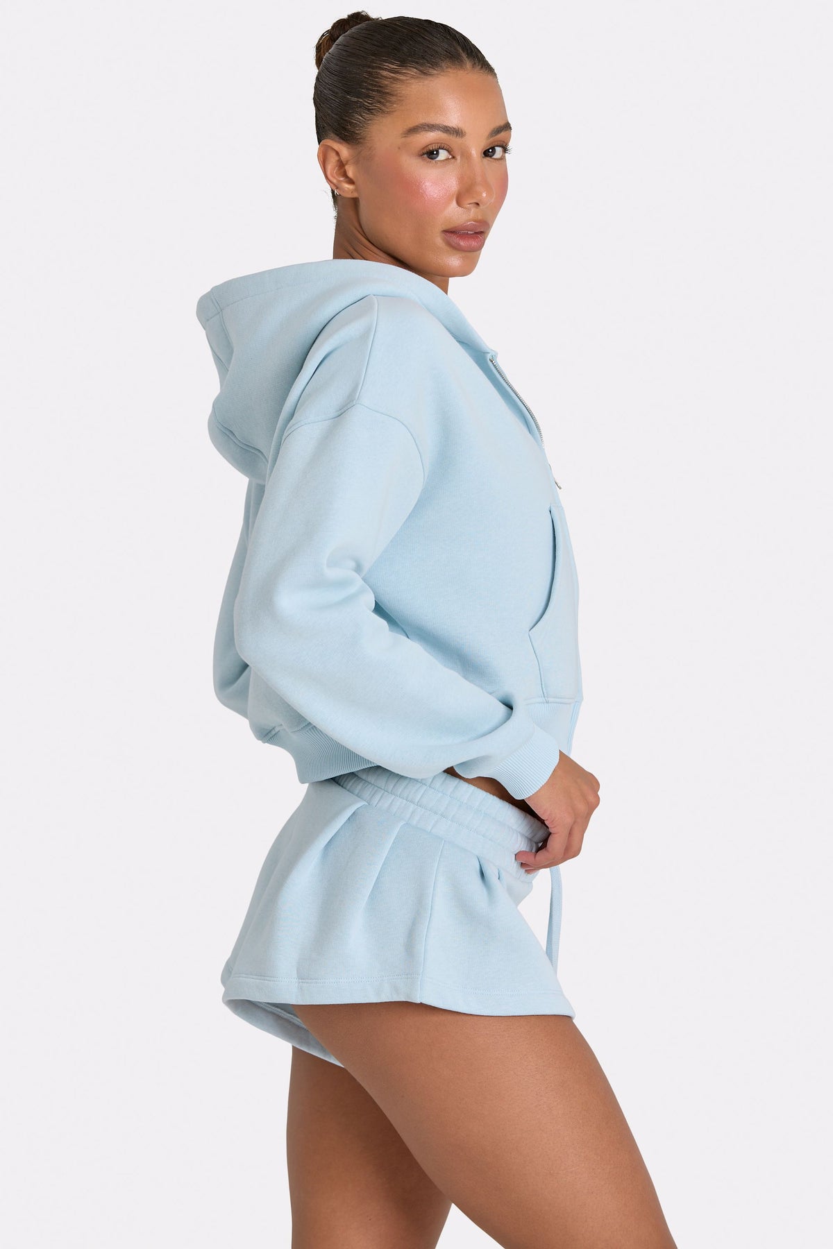 ⁣⁢Oversized Zip-Up Hoodie in Powder Blue⁤⁣