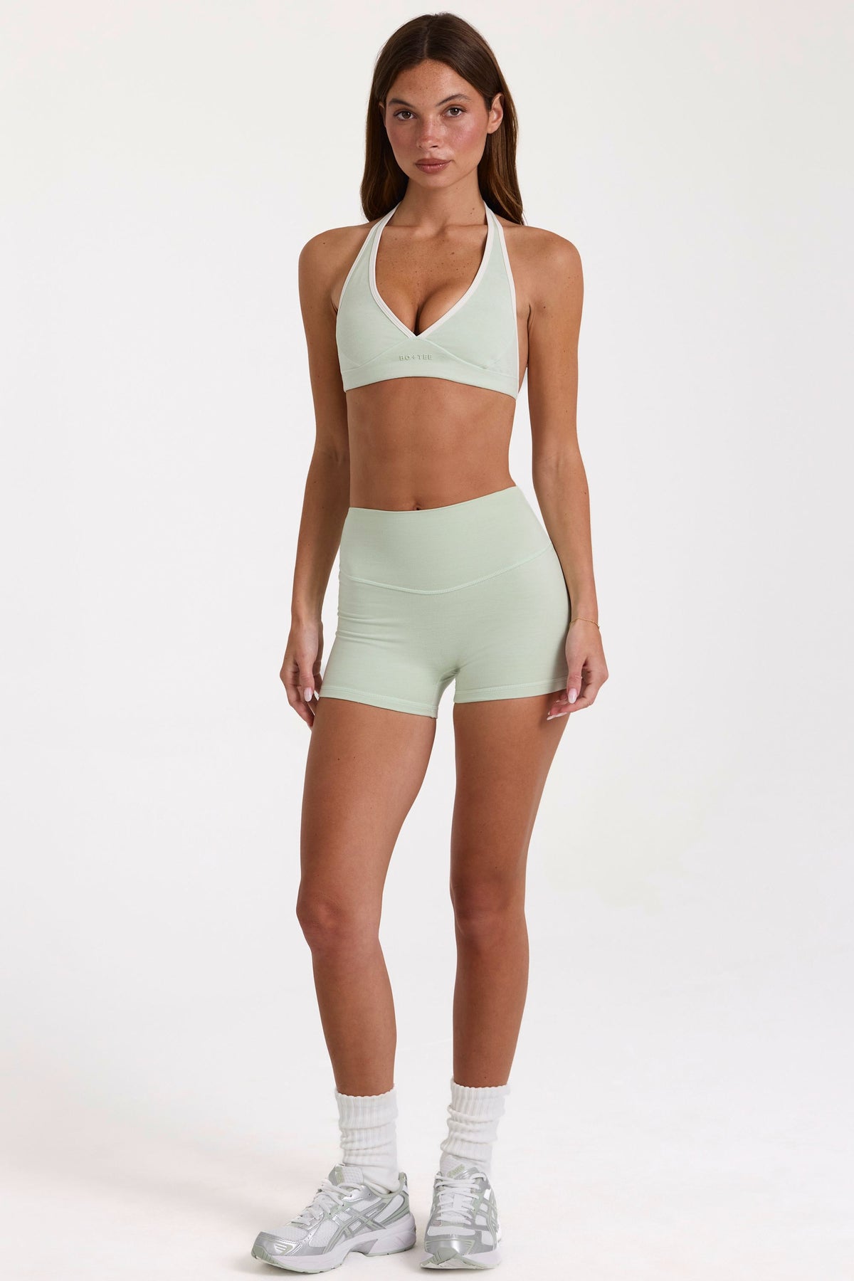 ⁣⁢Soft Active Minishorts in Pistazie⁤⁣