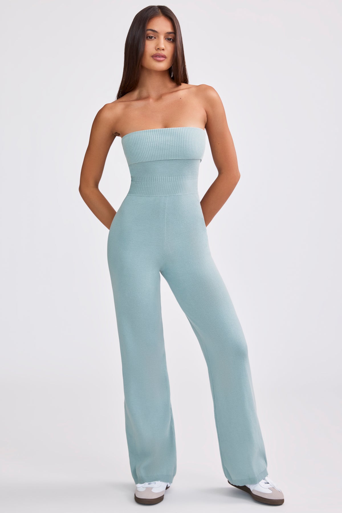 ⁣⁢Chunky Strick Bandeau Jumpsuit mit Kick Flare in Dusty Teal⁤⁣
