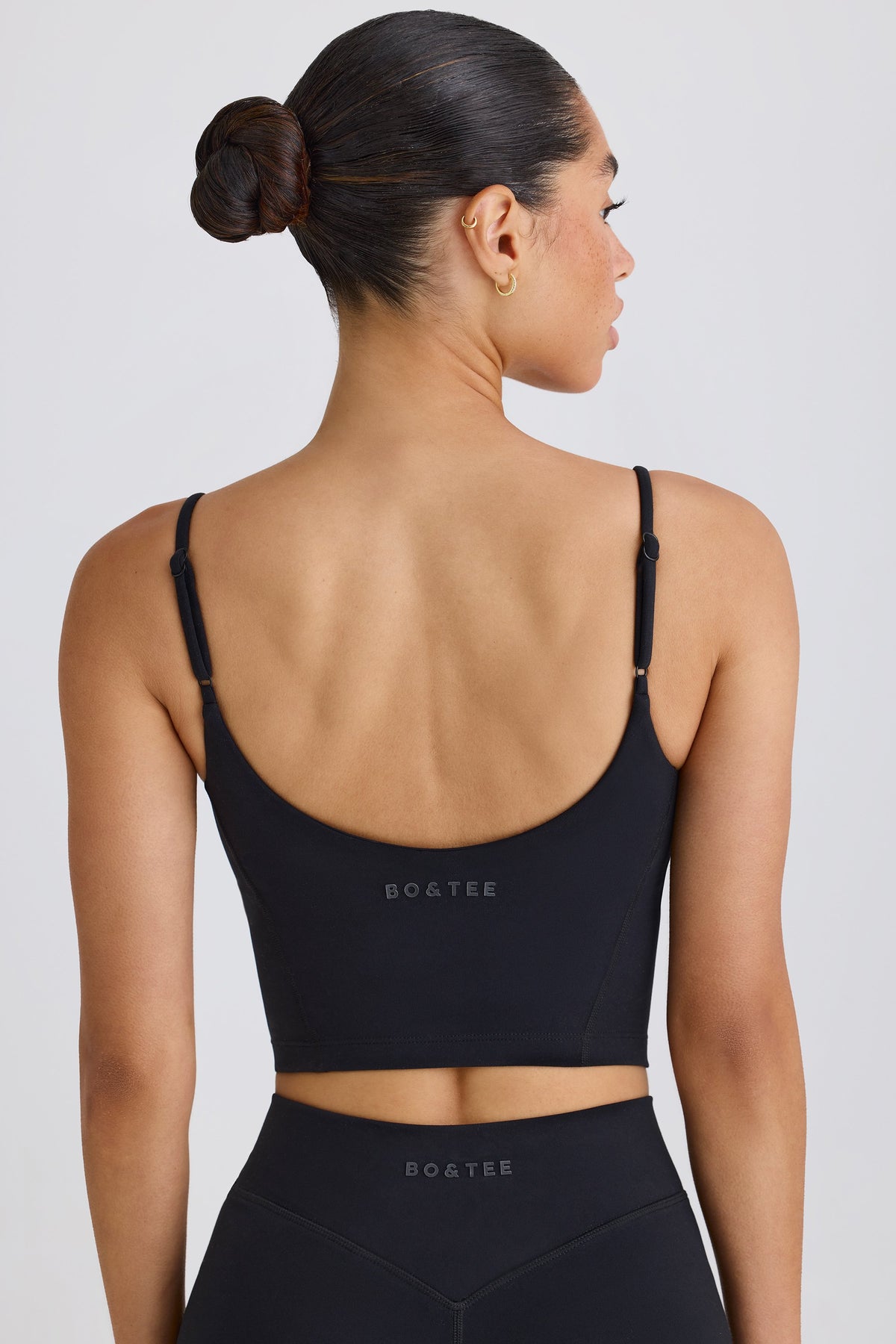 ⁣⁢Soft Active Tanktop in Schwarz⁤⁣