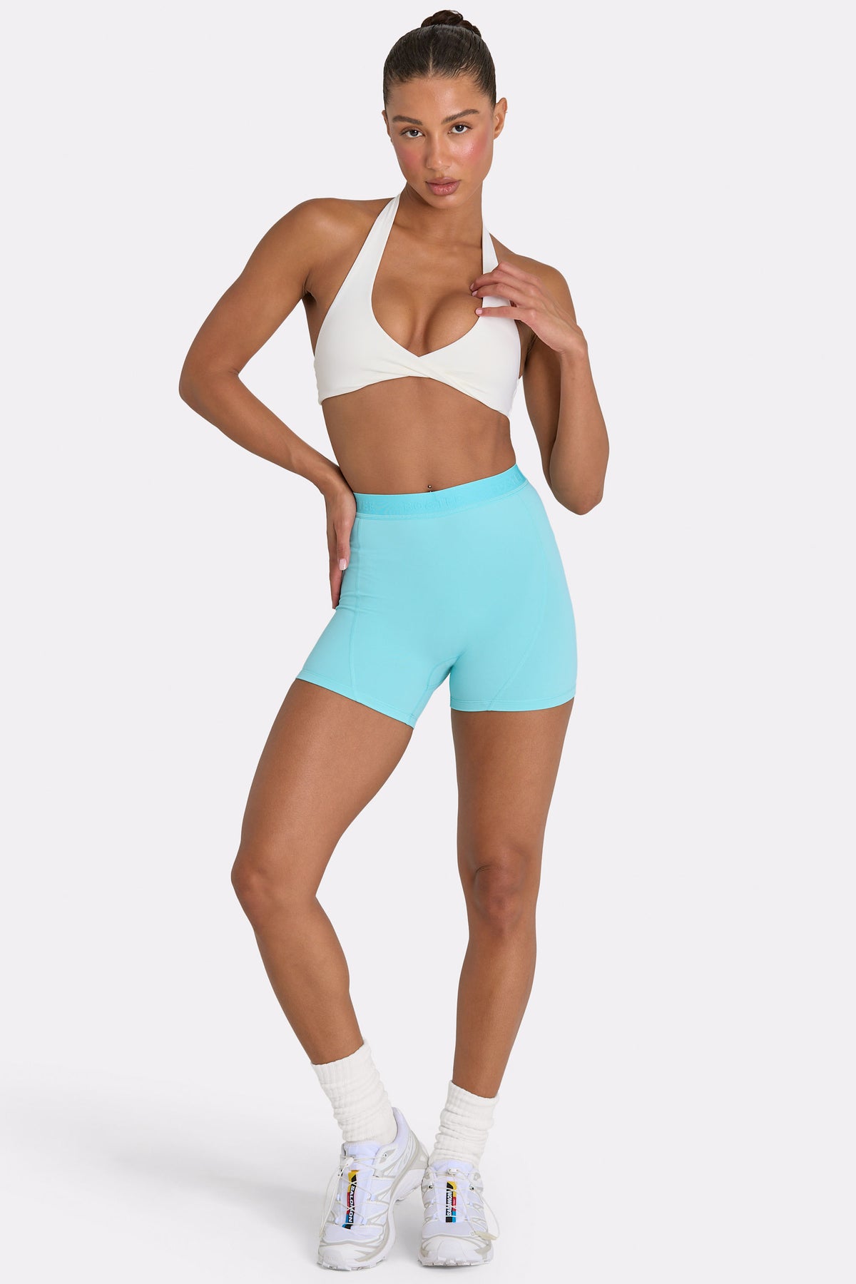 ⁣⁢Soft Active Minishorts in Aqua⁤⁣