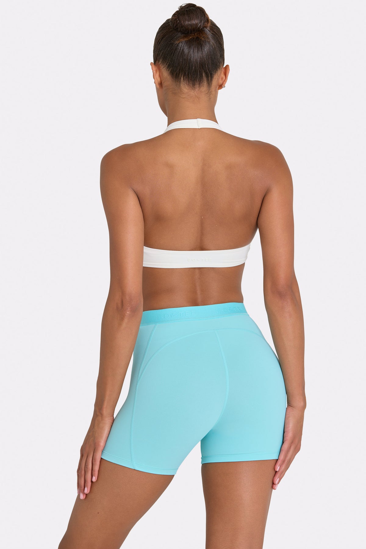 ⁣⁢Soft Active Minishorts in Aqua⁤⁣