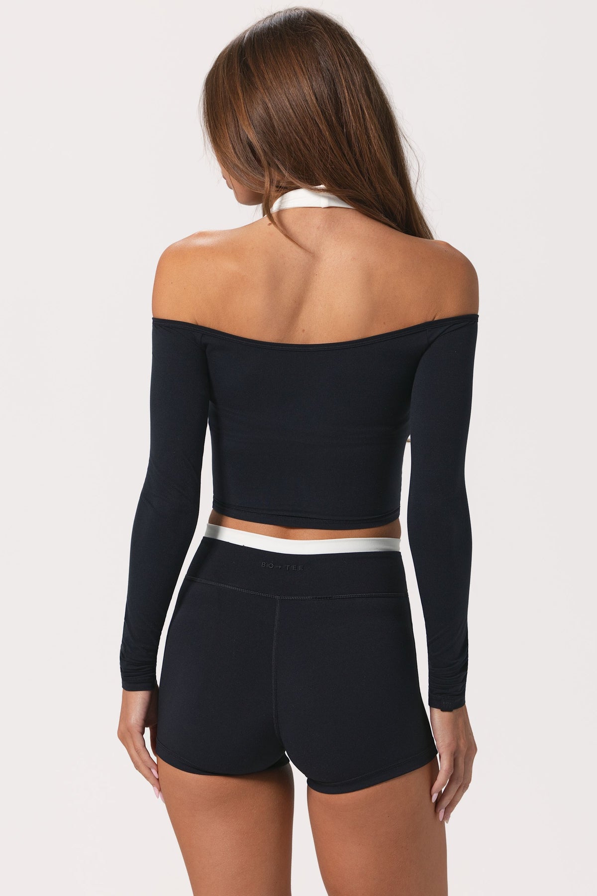 ⁣⁢Weiches Jersey Off-Shoulder-Oberteil in Schwarz⁤⁣ - 2