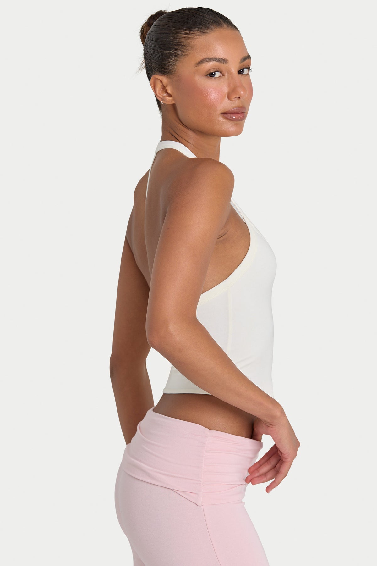 ⁣⁢ButterCloud™ Crop Tank Top in Kokosnuss⁤⁣