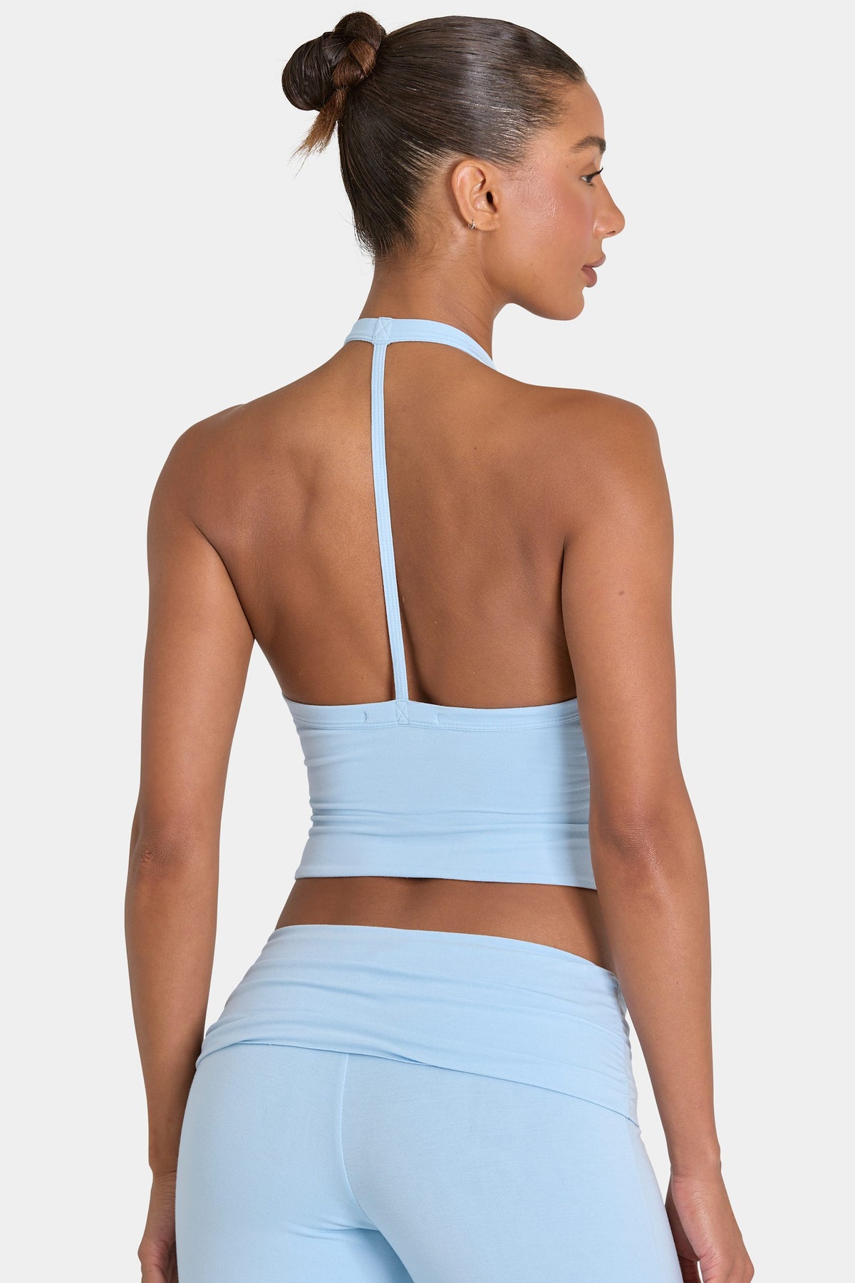⁣⁢ButterCloud™ Crop Tanktop in Sky⁤⁣ - 2