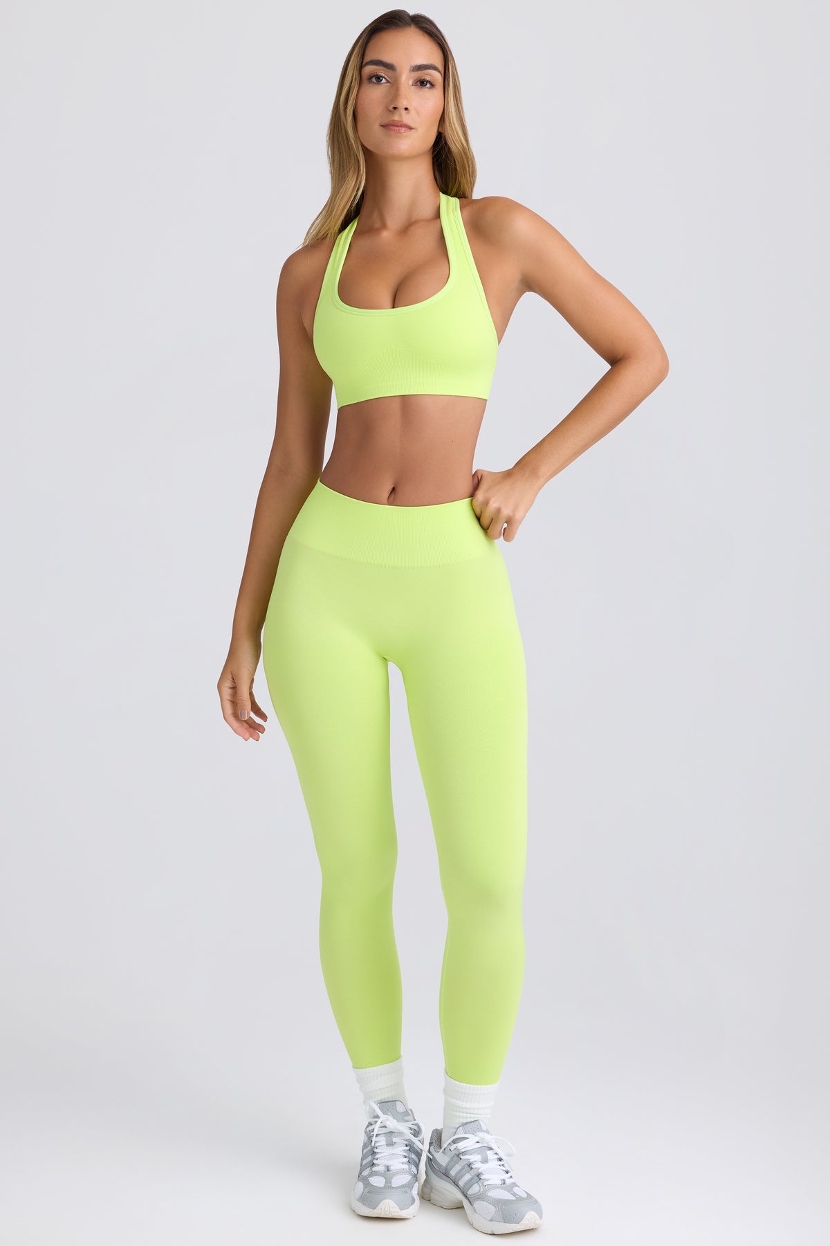 ⁣⁢Super Sculpt Seamless Leggings in Key Lime⁤⁣