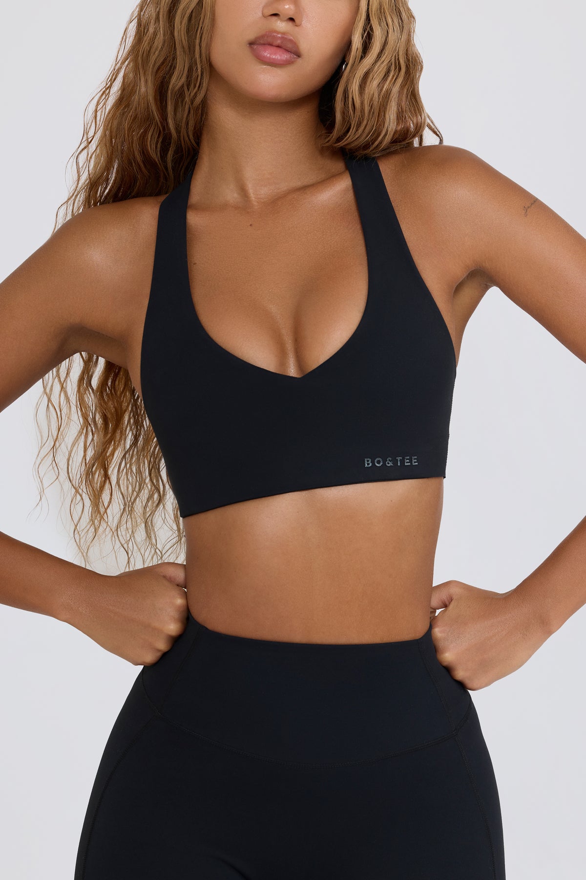 ⁣⁢Soft Active Sport-BH mit leichtem Halt in Schwarz⁤⁣