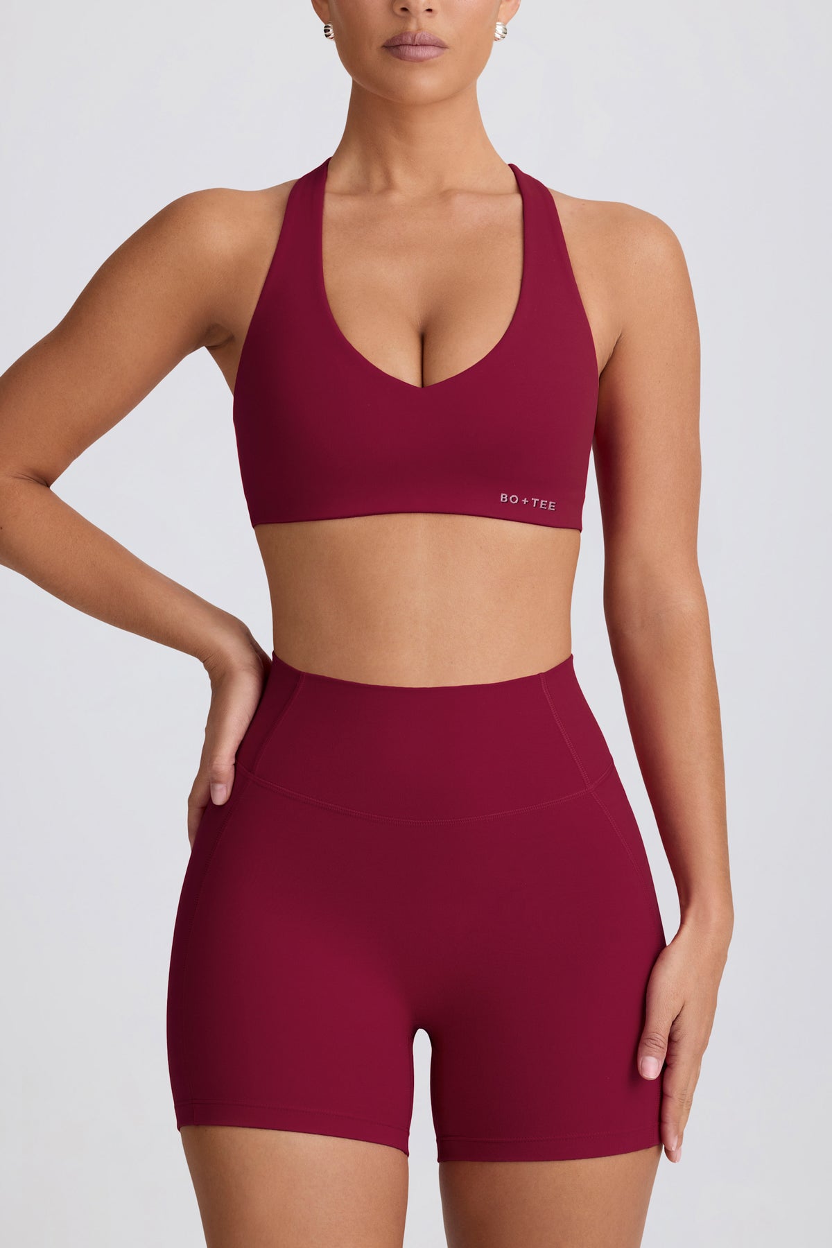 ⁣⁢Soft Active Sport-BH mit leichtem Halt in Bordeaux⁤⁣