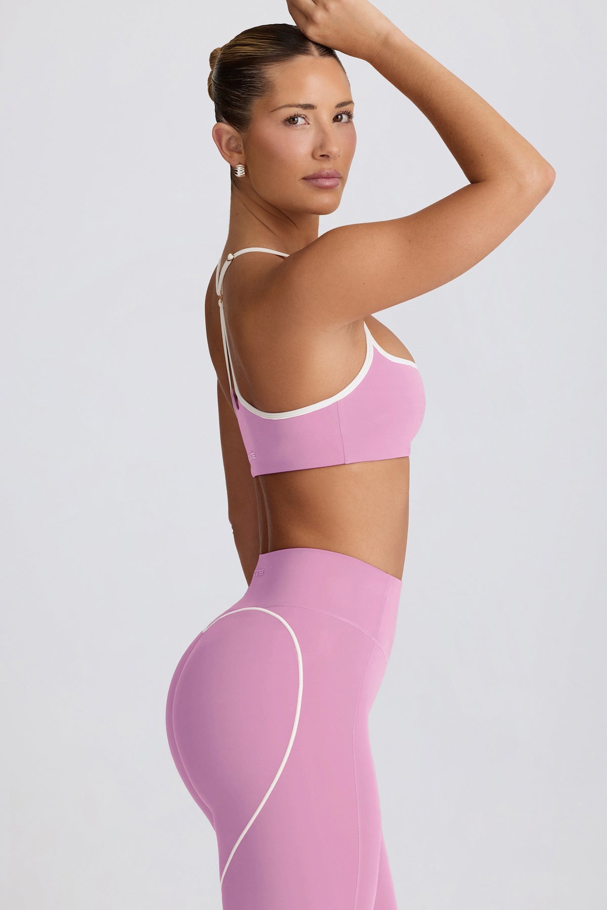 ⁣⁢Soft Active Sport-BH mit Herzausschnitt in Altrosa⁤⁣