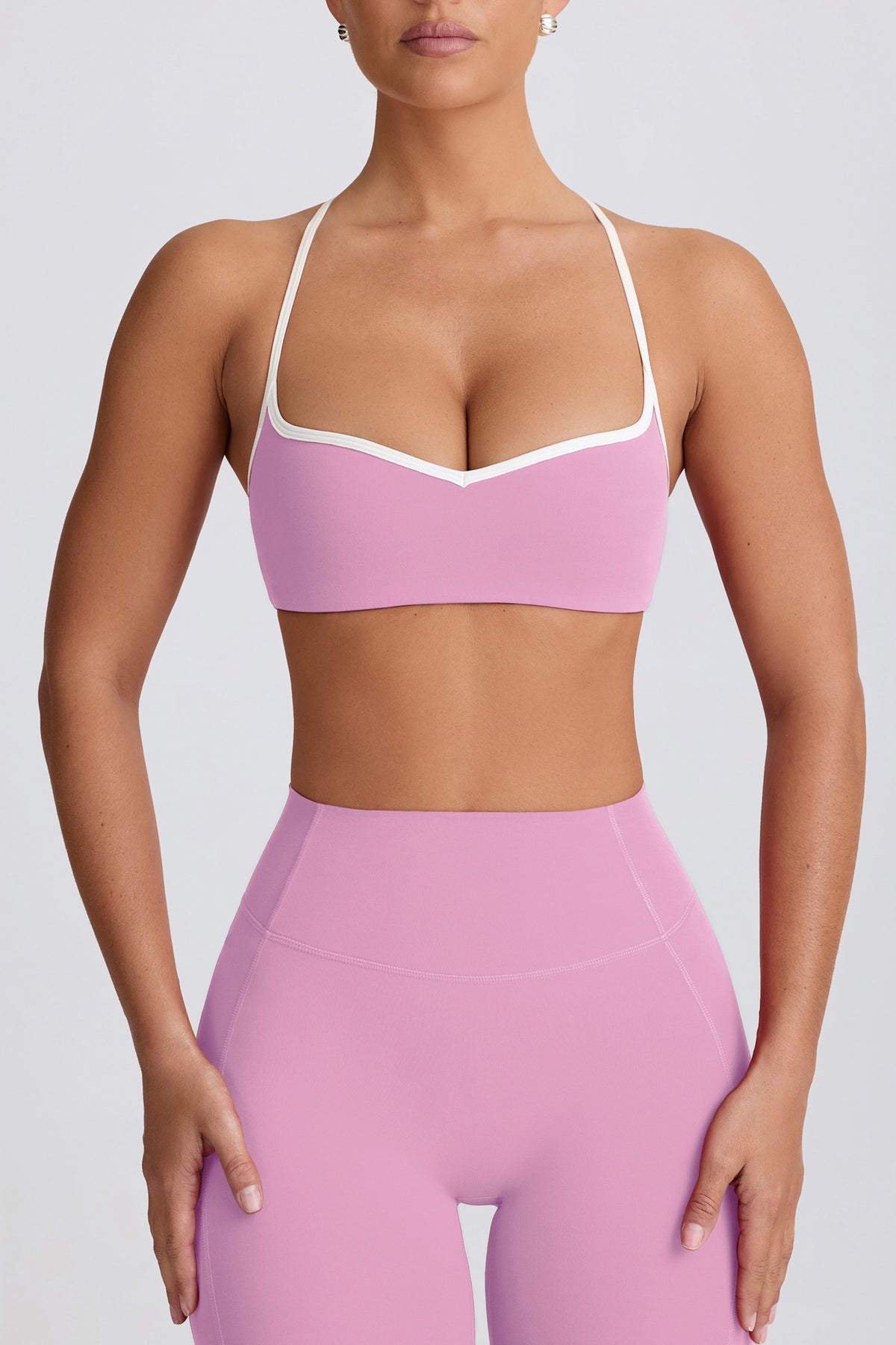 ⁣⁢Soft Active Sport-BH mit Herzausschnitt in Altrosa⁤⁣