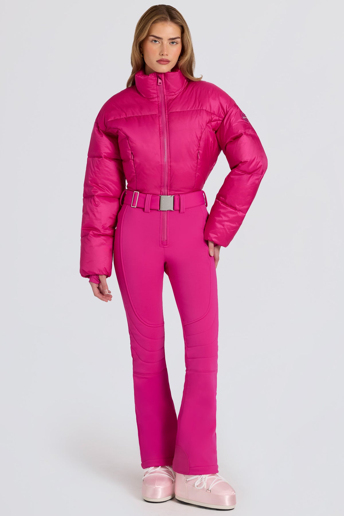 ⁣⁢Wasserdichter, gepolsterter Skianzug mit Gürtel in Magenta-Pink⁤⁣ - 1