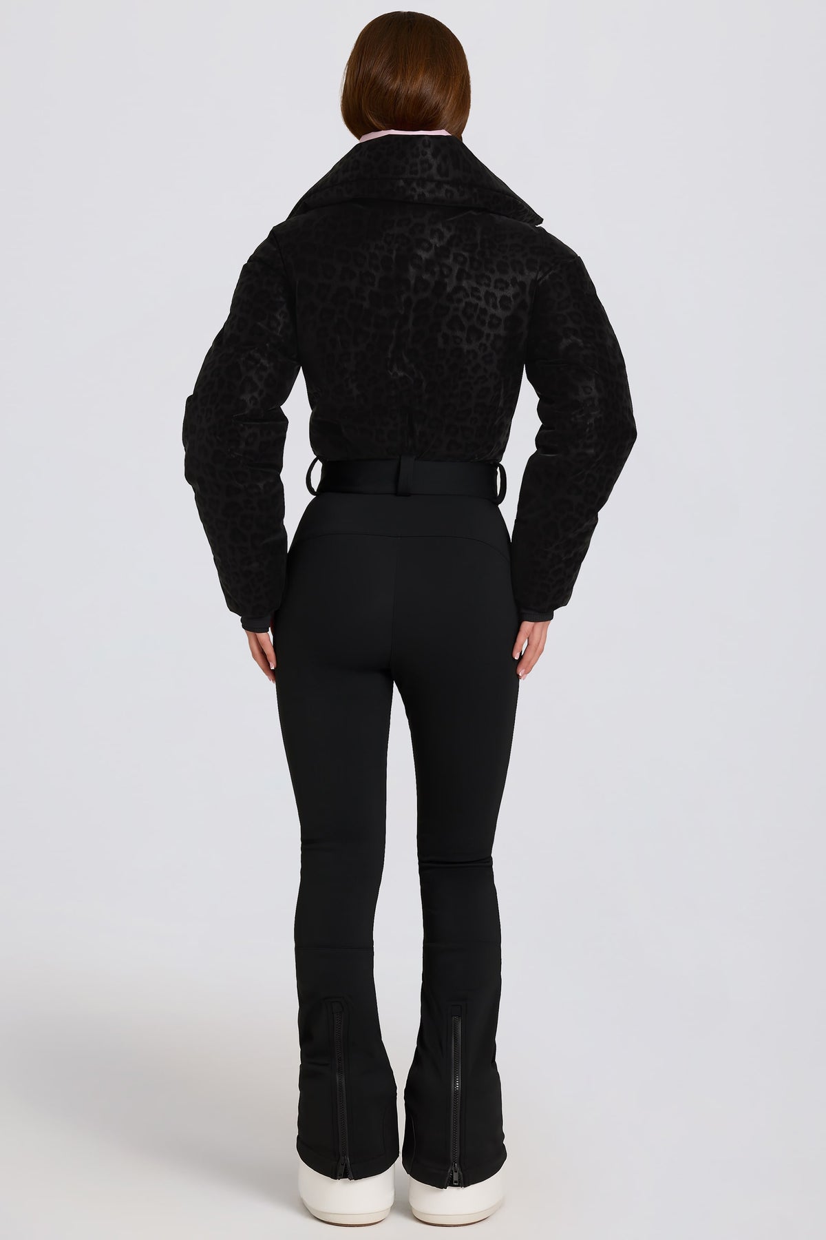 ⁣⁢Wasserdichter Skianzug mit Gürtel und Lagen-Look in Black Leopard⁤⁣ - 2