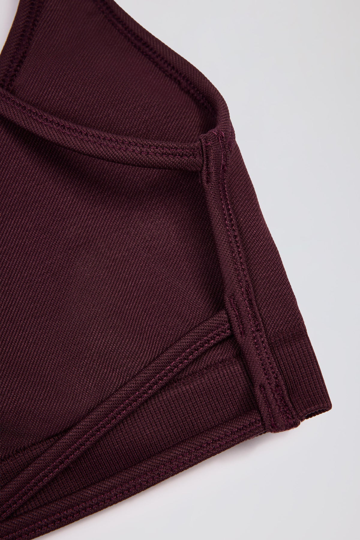 ⁣⁢Super Sculpt Nahtloser Rückenfreier Sport-BH in Burgundy⁤⁣