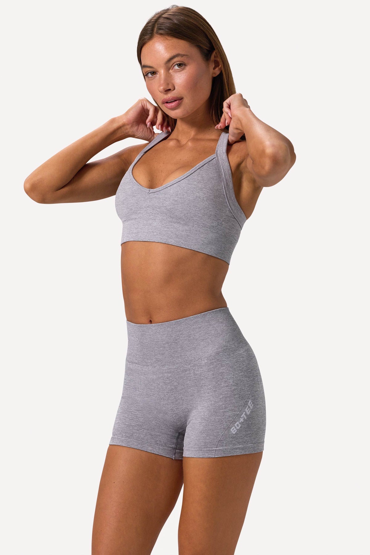 ⁣⁢Super Sculpt Seamless-Sport-BH mit überkreuzten Trägern in Grau meliert⁤⁣