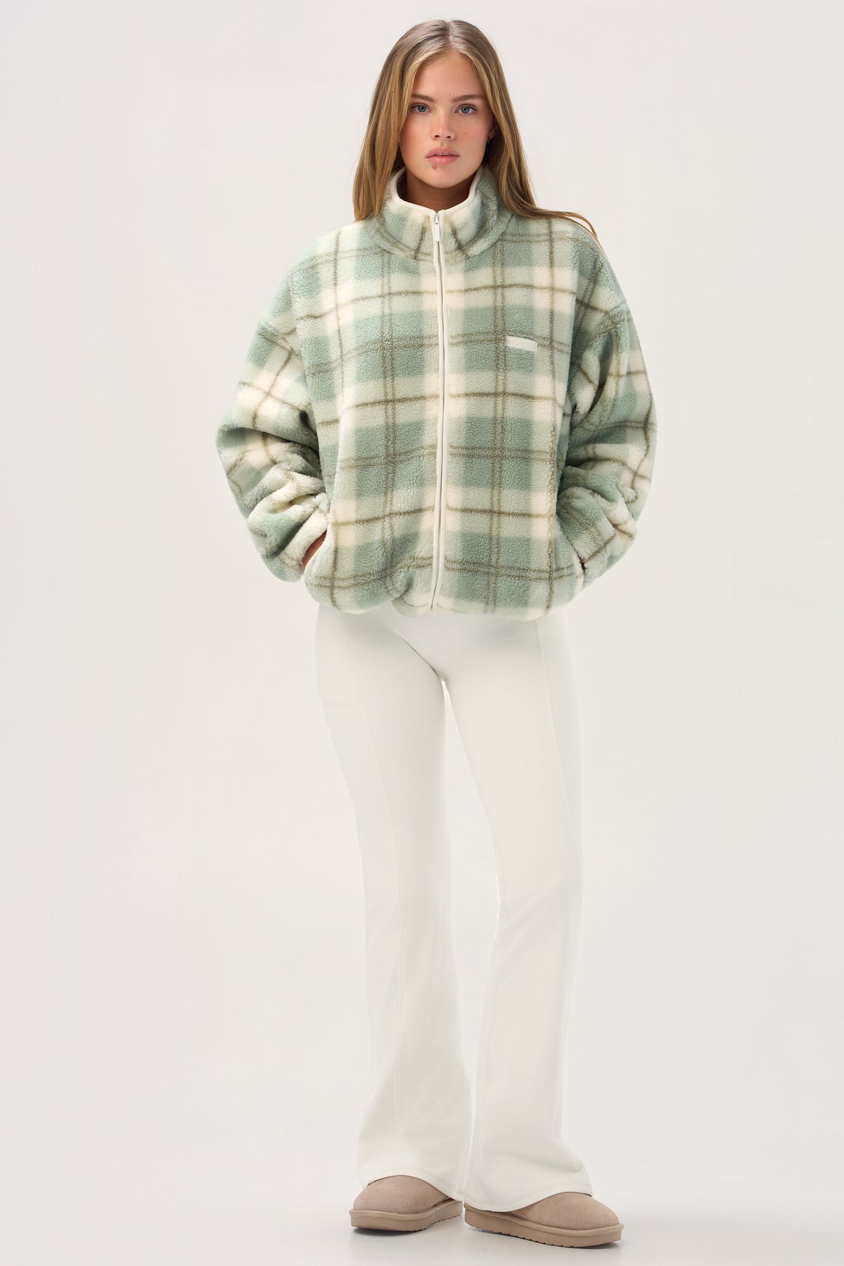⁣⁢Oversized Reißverschluss-Fleece in Matcha Plaid⁤⁣ - 1