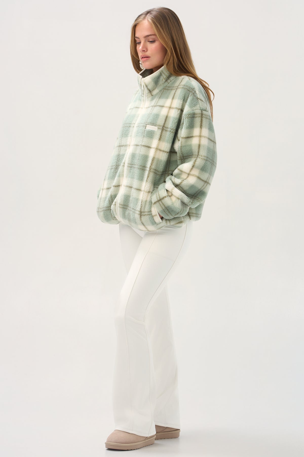 ⁣⁢Oversized Reißverschluss-Fleece in Matcha Plaid⁤⁣ - 2
