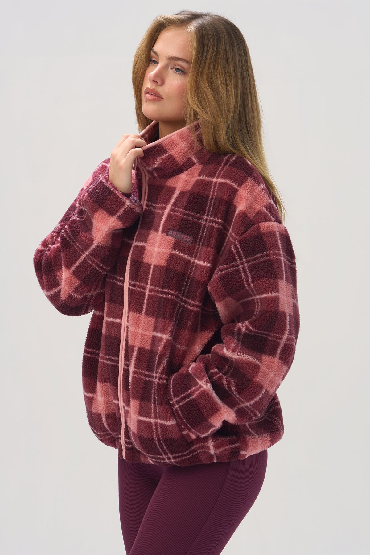 ⁣⁢Oversized-Fleecejacke mit Reißverschluss im Pflaumen-Karo⁤⁣