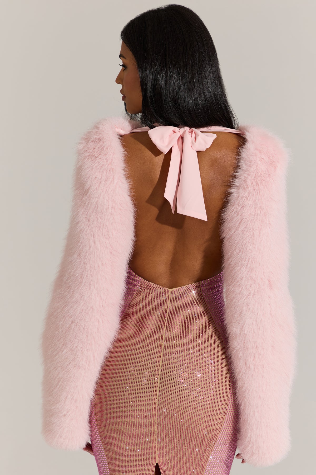 ⁣⁢Kunstfell-Ärmel zum Binden in Pink⁤⁣