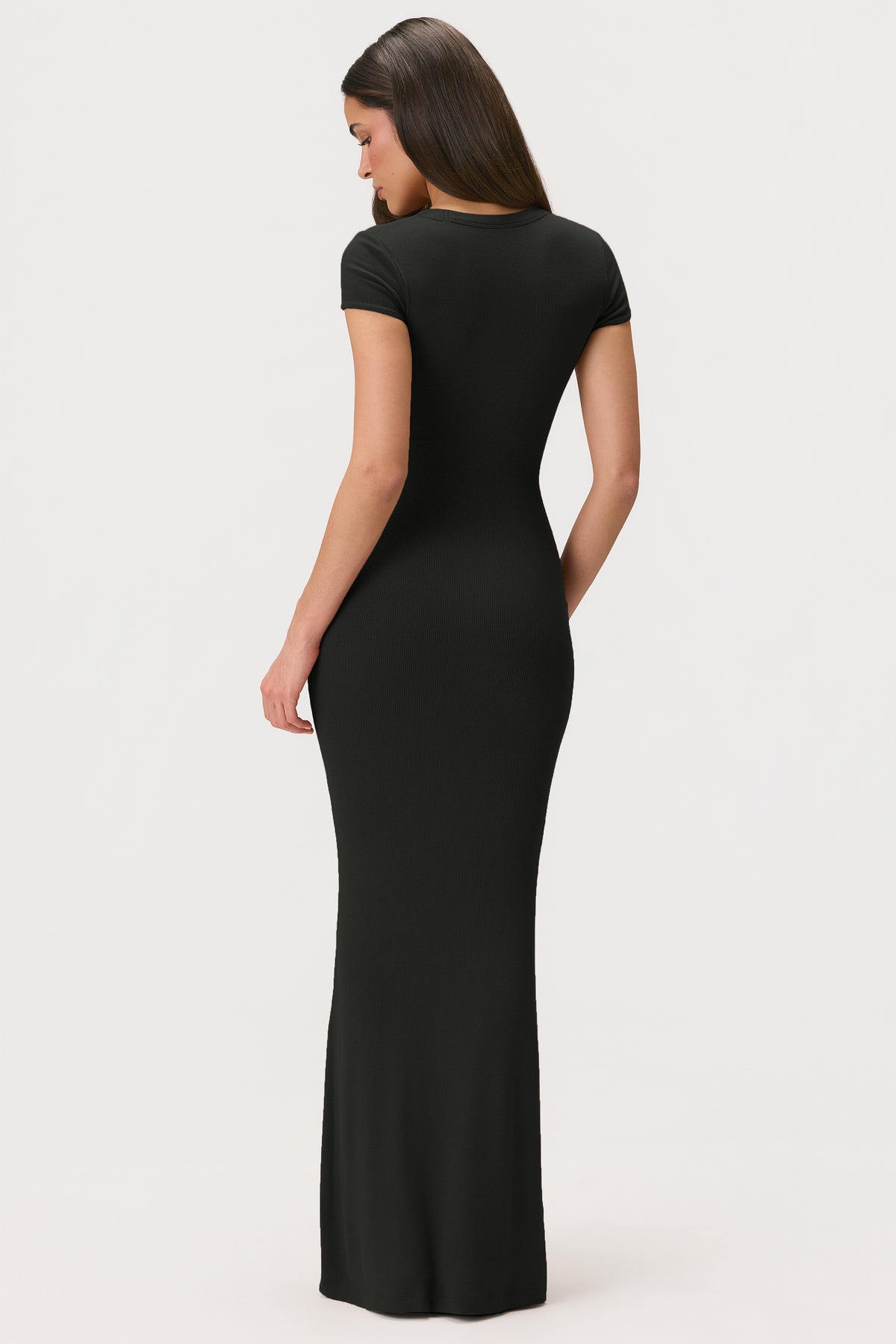 ⁣⁢ButterCloud™ Maxikleid mit Flügelärmeln in Schwarz⁤⁣ - 2
