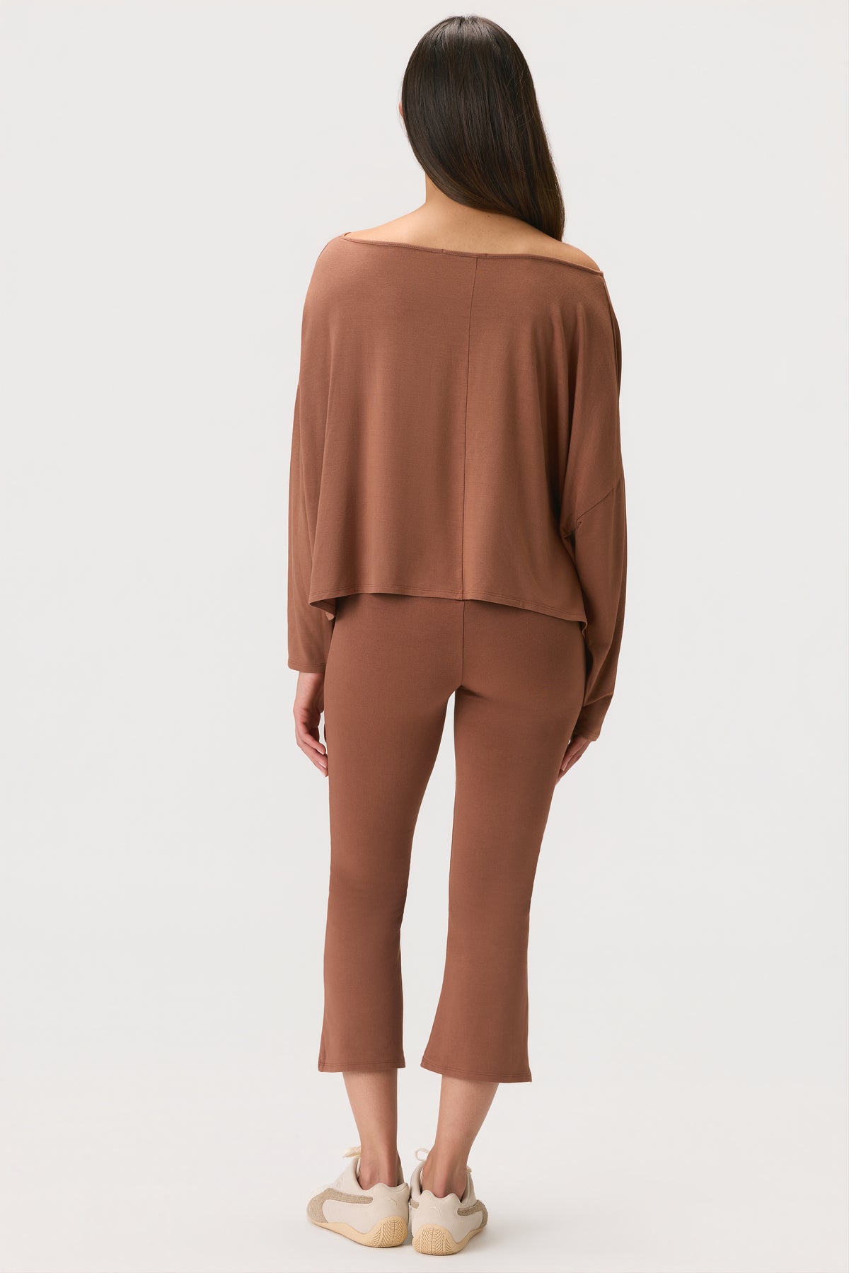 ⁣⁢ButterCloud™ Lässiges Off-Shoulder-Oberteil in Cocoa⁤⁣ - 2