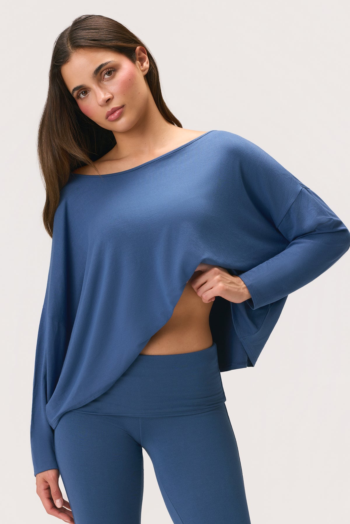 ⁣⁢ButterCloud™ Slouchy Off-Shoulder-Oberteil in Marine⁤⁣ - 1