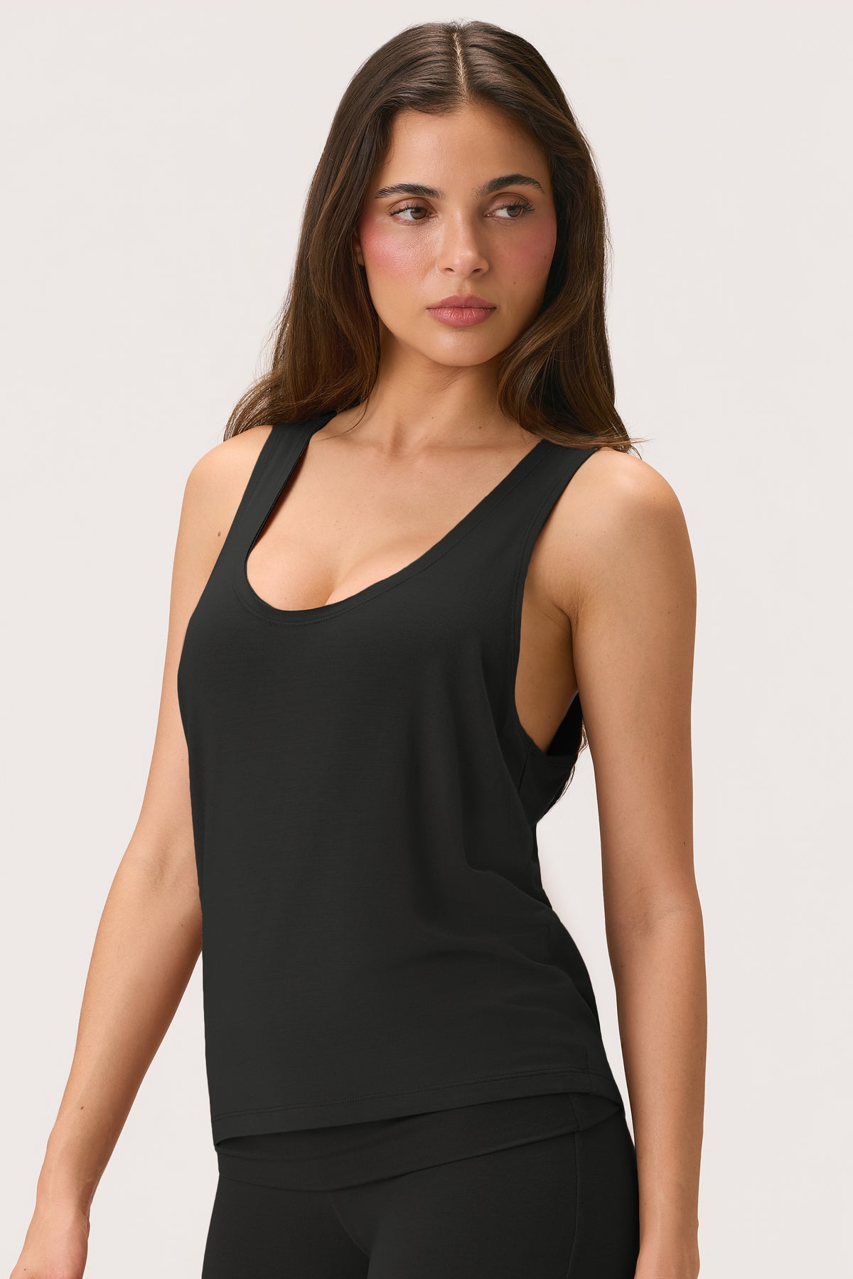 ⁣⁢ButterCloud™ Slouchy Tank Top in Schwarz⁤⁣ - 1
