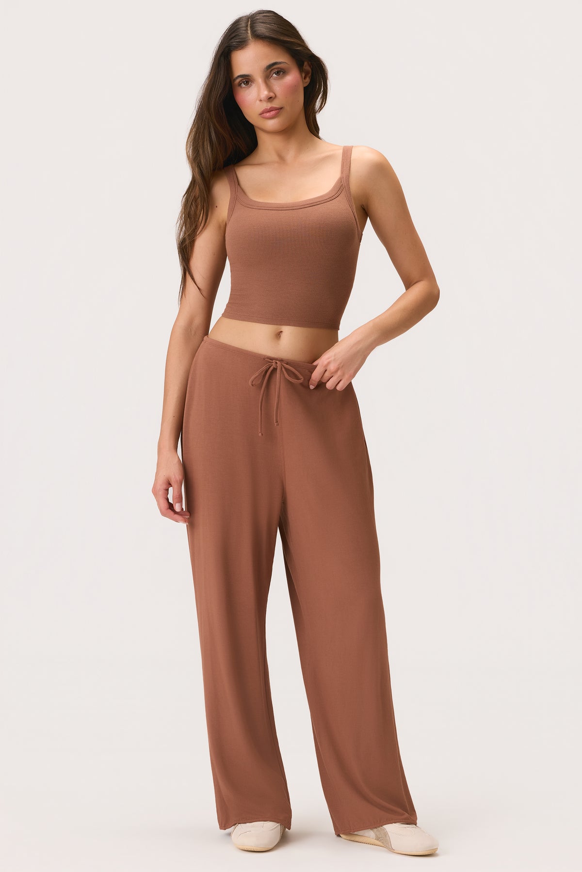 ⁣⁢ButterCloud™ Bindegürtel Marlenehose in Cocoa⁤⁣ - 1