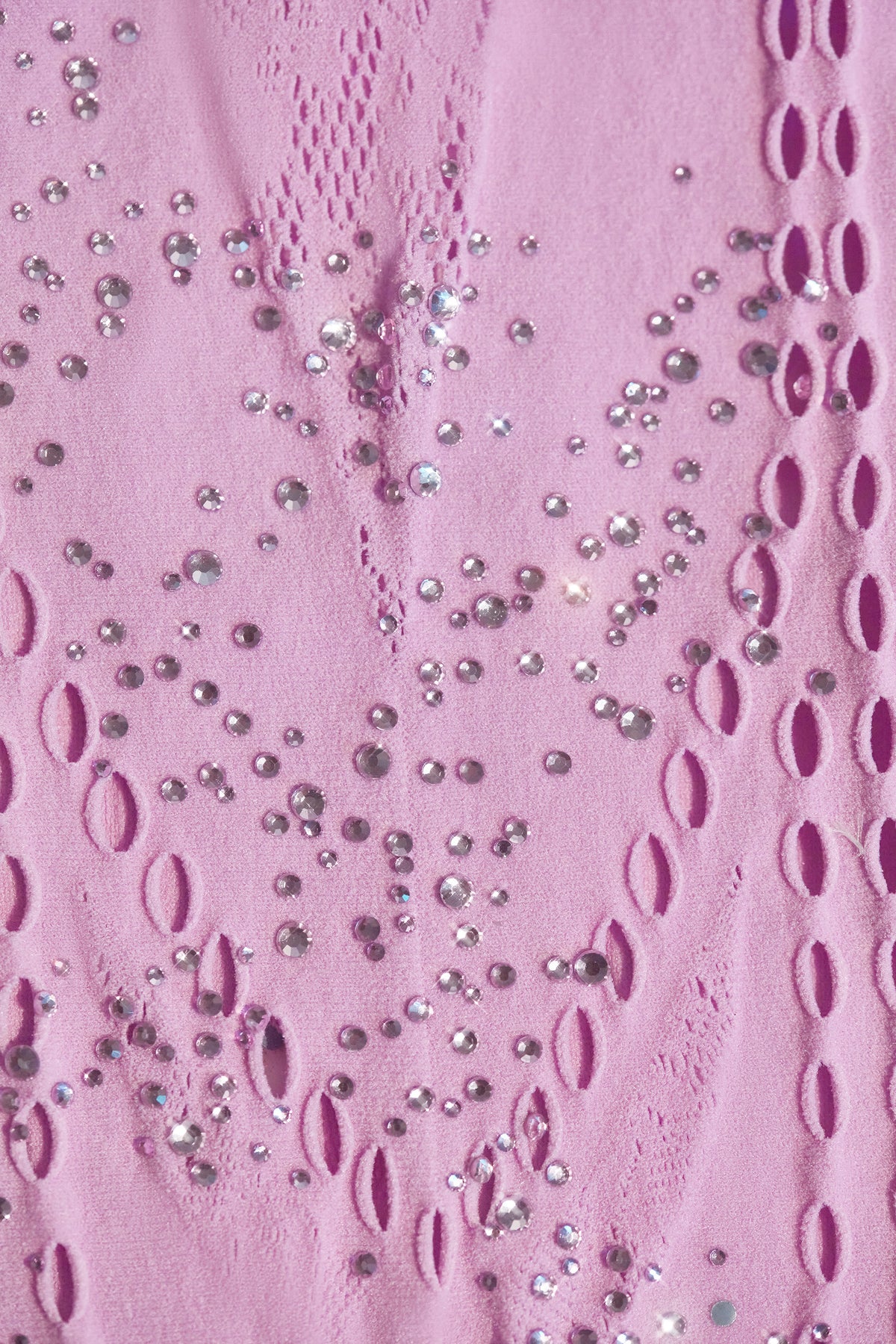 ⁣⁢Verziertes Neckholder-Minikleid in Violettrosa⁤⁣