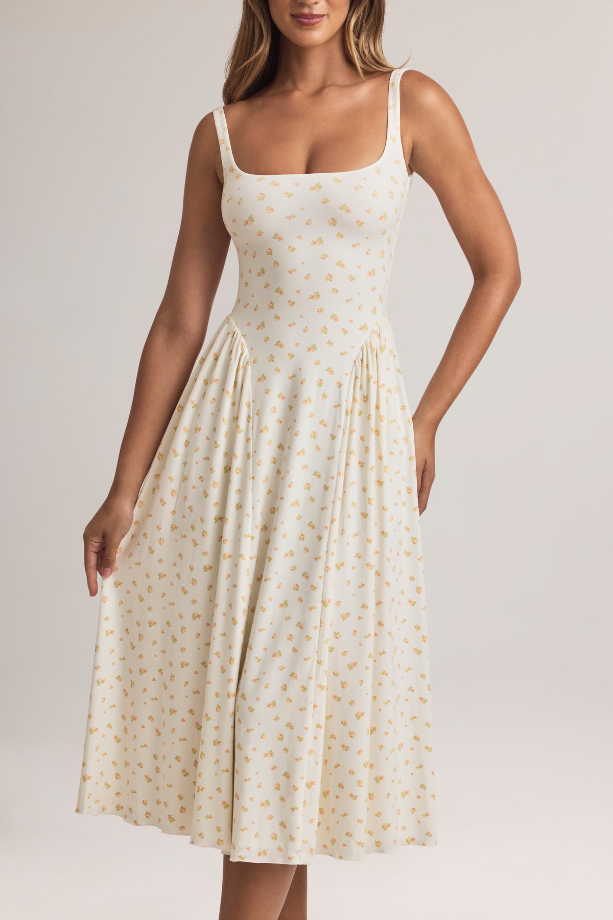 ⁣⁢Modal-A-Linien-Midaxikleid im Blumenmuster⁤⁣