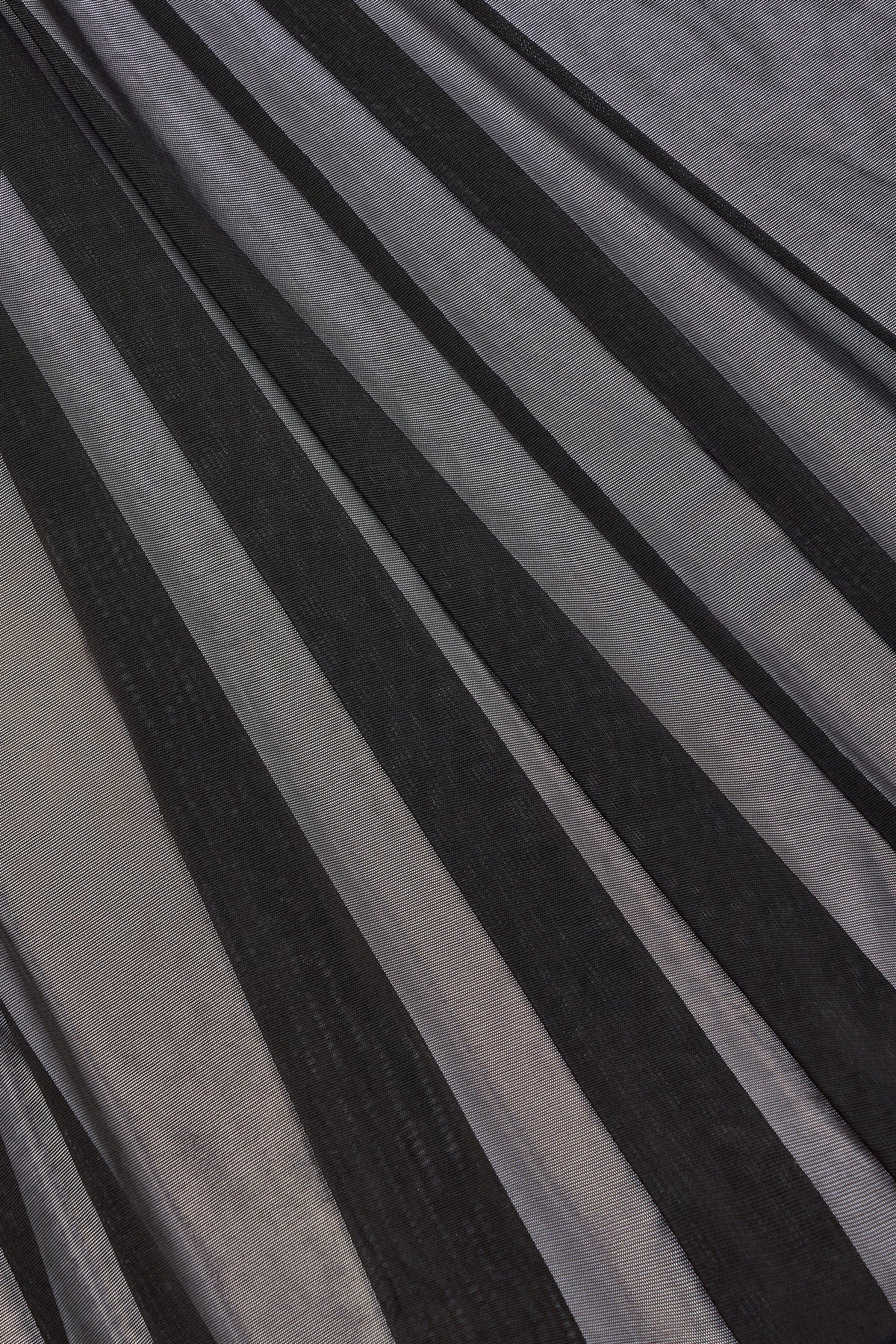 ⁣⁢Geraffter Fishtail-Maxirock mit Metalldetail in Schwarz⁤⁣