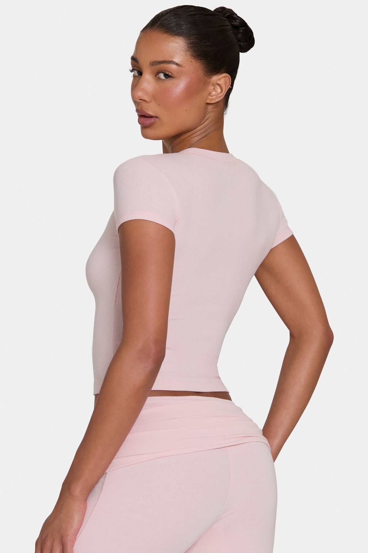 ⁣⁢ButterCloud™ T-Shirt in Blush⁤⁣ - 2