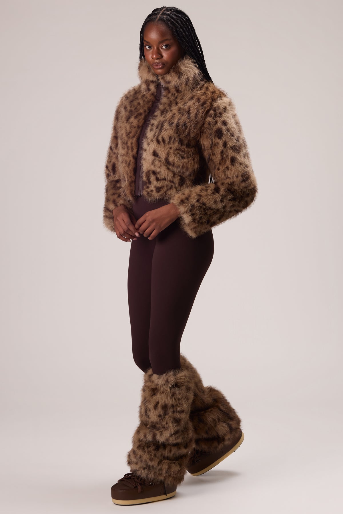 ⁣⁢Kunstfell-Stiefelstulpen in Brown Leopard⁤⁣ - 2
