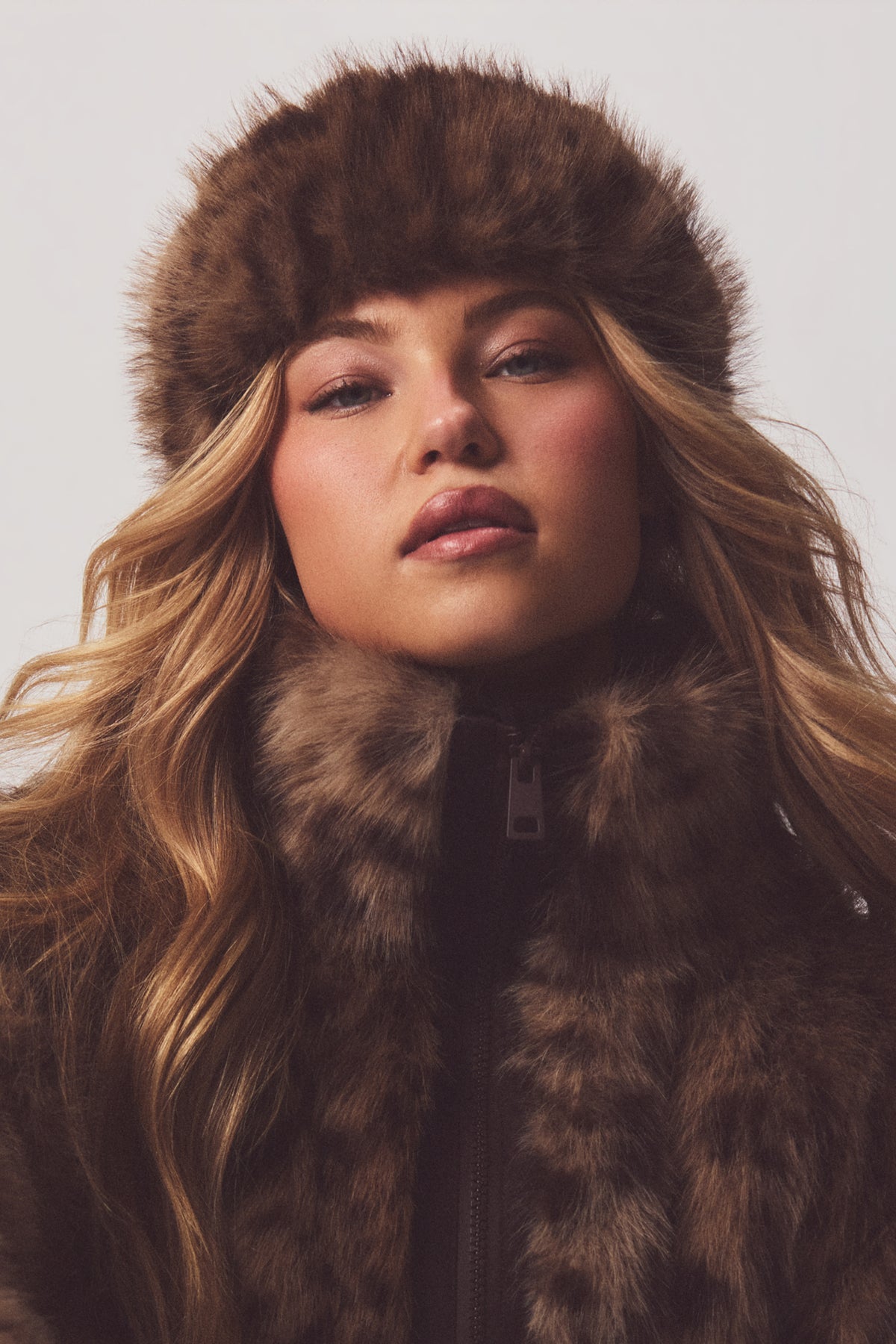 ⁣⁢Faux Fur Stirnband in Brown Leopard⁤⁣