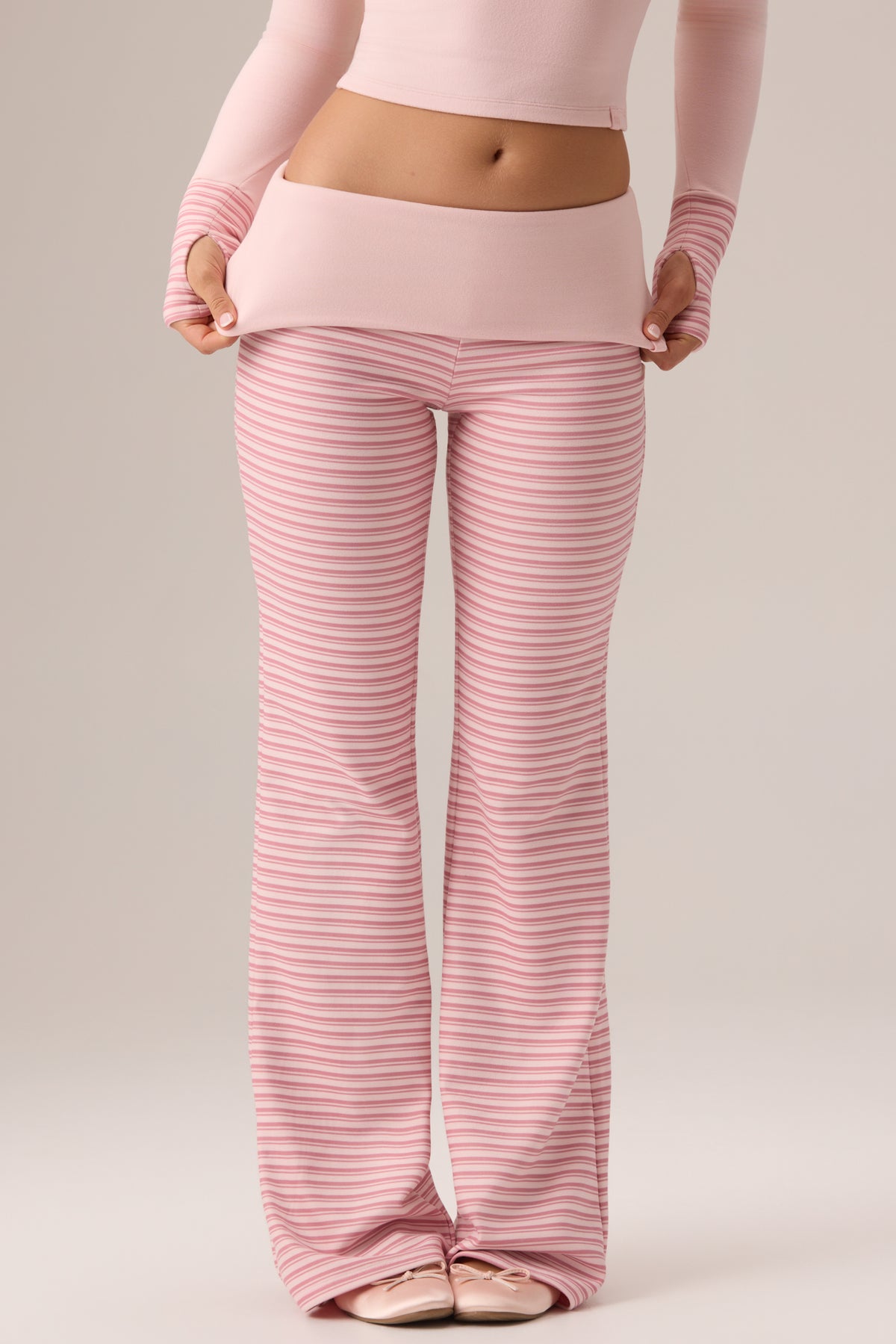 ⁣⁢Plush Jersey Hose mit weitem Bein in Berry Stripe⁤⁣ - 2
