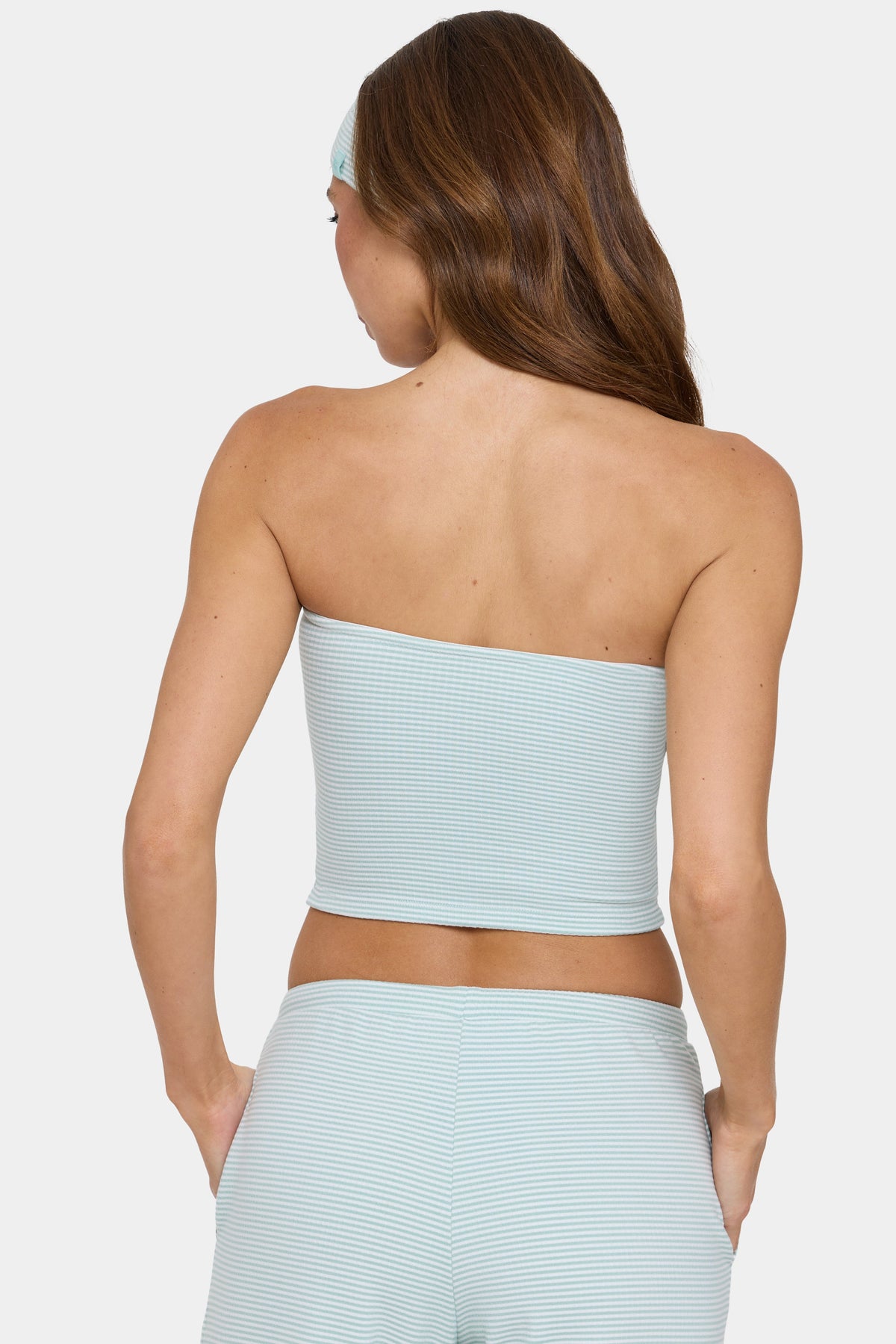 ⁣⁢Geripptes Jersey-Bandeau-Top in Mint Stripe⁤⁣ - 2