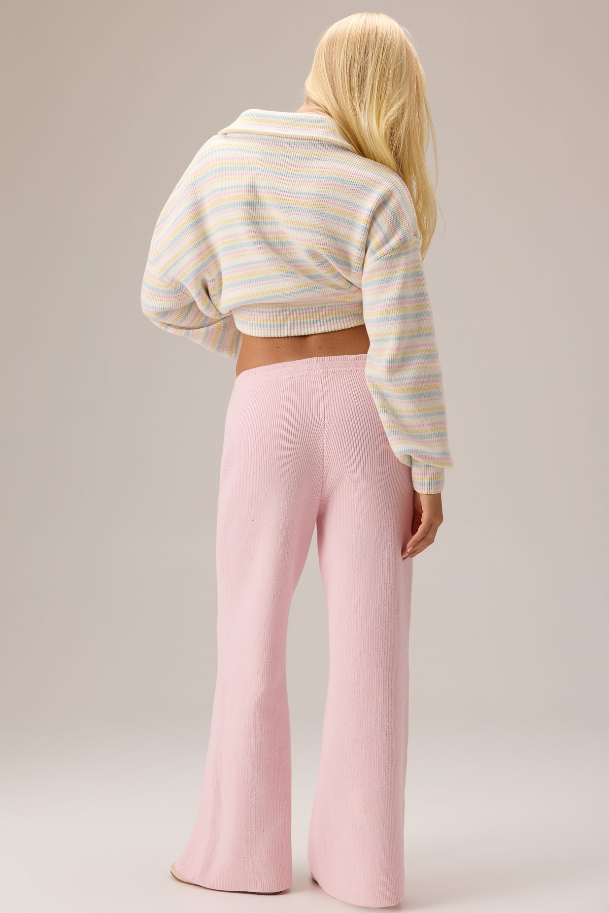 ⁣⁢Rippstrick Jogginghose mit weitem Bein in Ballet Pink⁤⁣ - 2