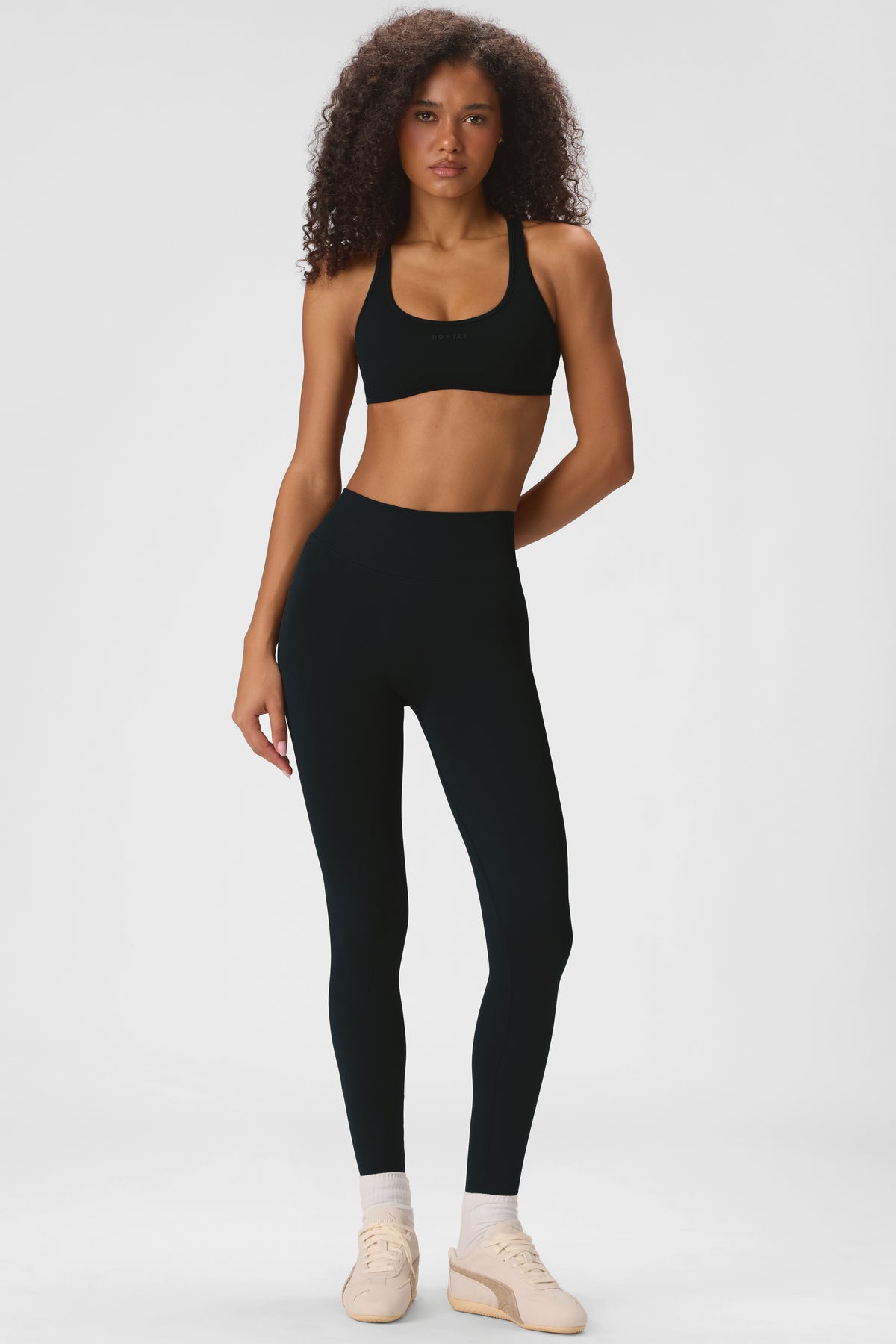 ⁣⁢Nahtlose Leggings in voller Länge in Schwarz⁤⁣ - 2