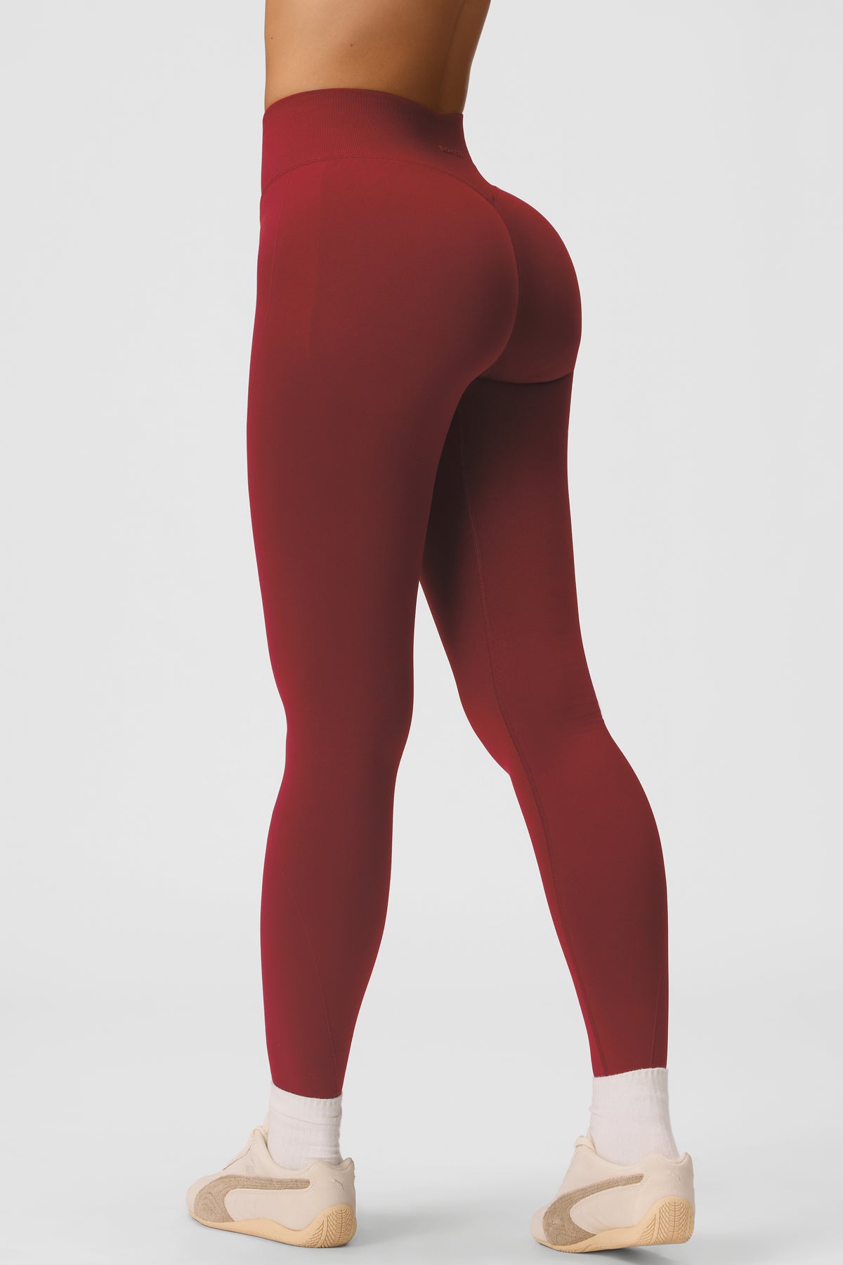 ⁣⁢Nahtlose Leggings in voller Länge in Dark Cherry⁤⁣ - 1