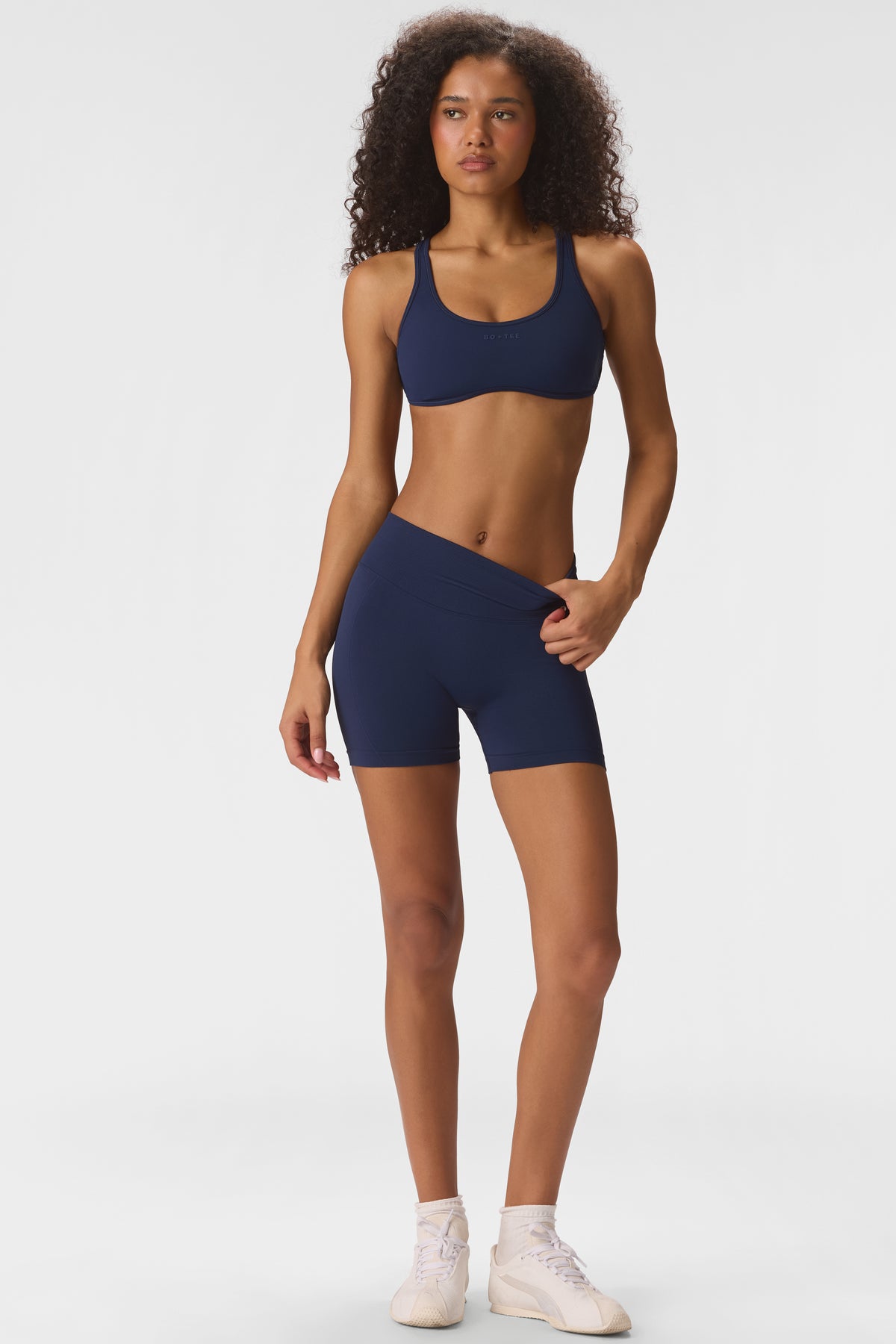 ⁣⁢Nahtlose Shorts in Mitternachtsblau⁤⁣ - 2