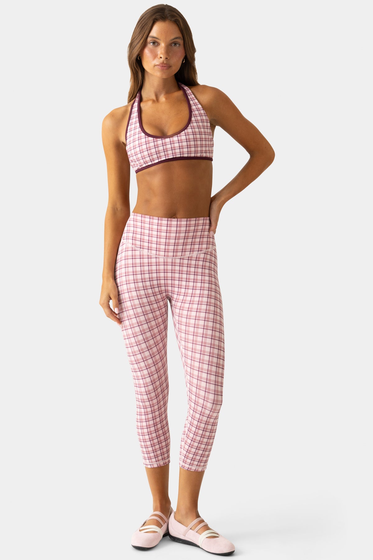 ⁣⁢Soft Active Capri-Leggings im beerenfarbenen Karo⁤⁣